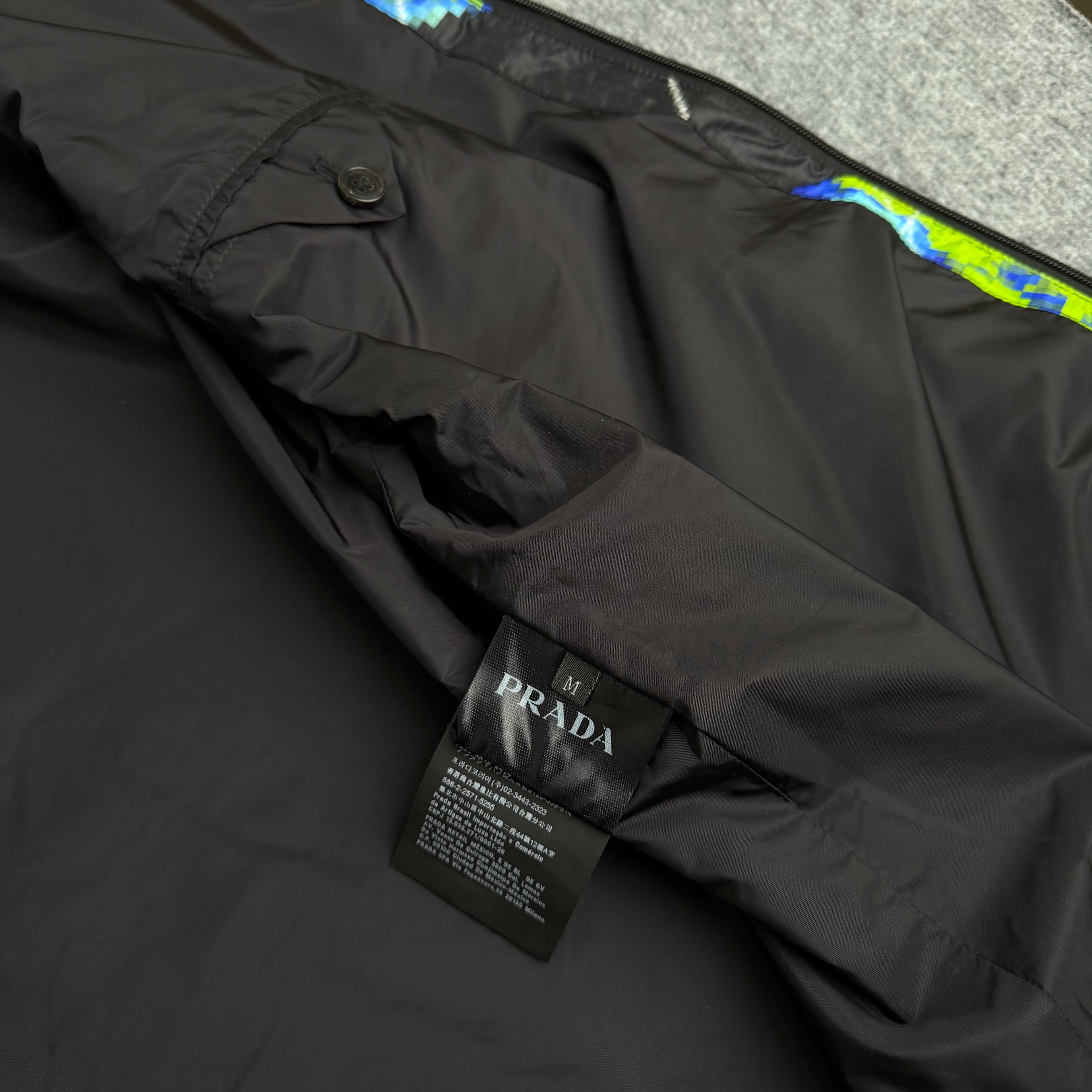 Prada jakke (Str. M)