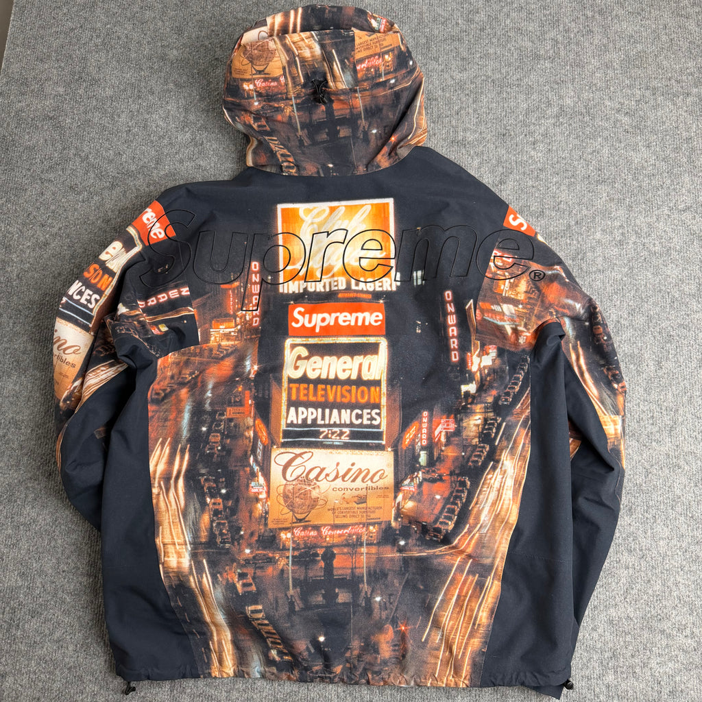 Supreme x The North Face jakke (Str. M)