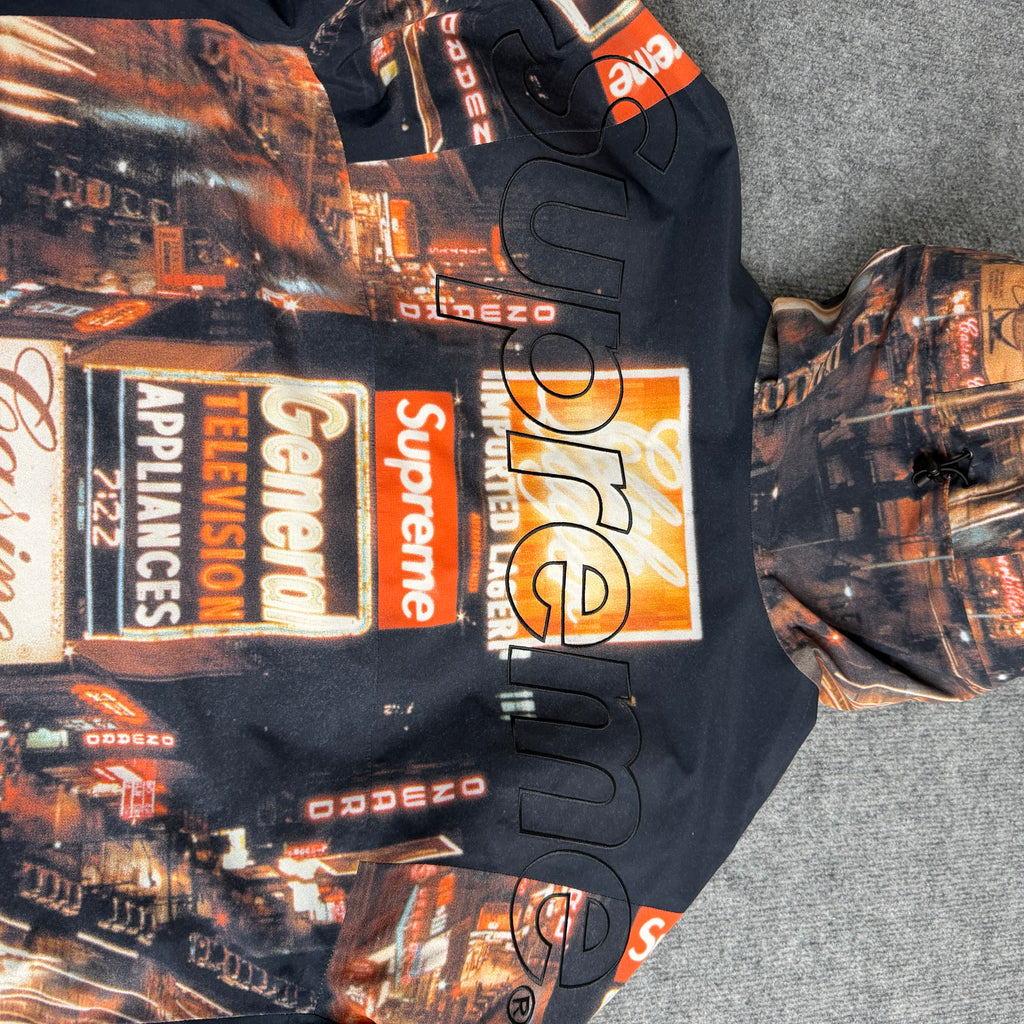 Supreme x The North Face jakke (Str. M)