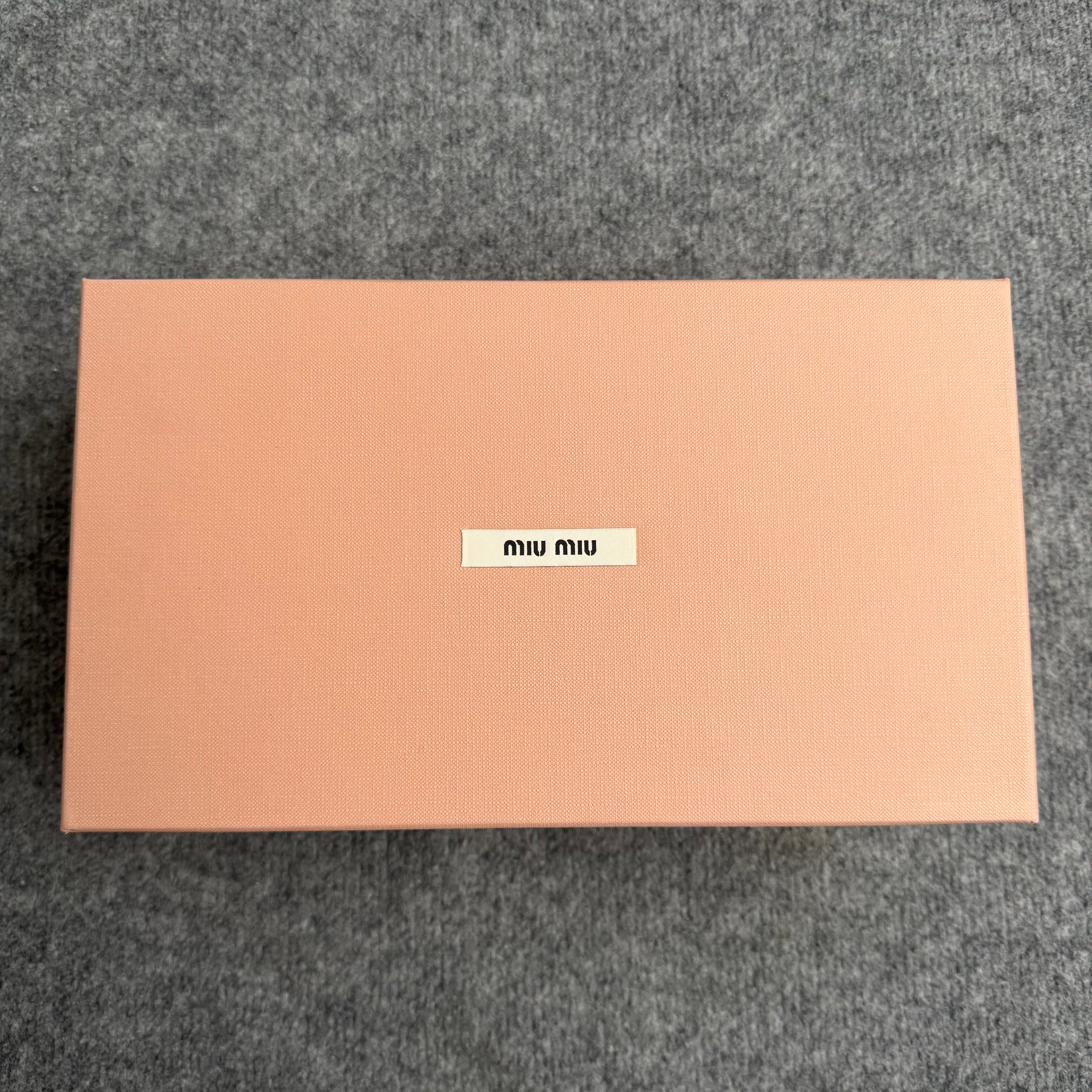 Miu Miu sneakers (Str. 40)
