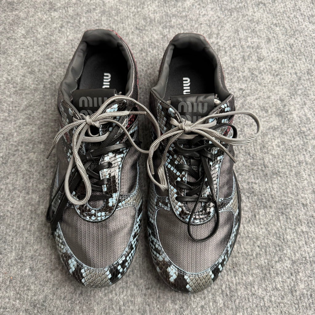 Miu Miu sneakers (Str. 40)
