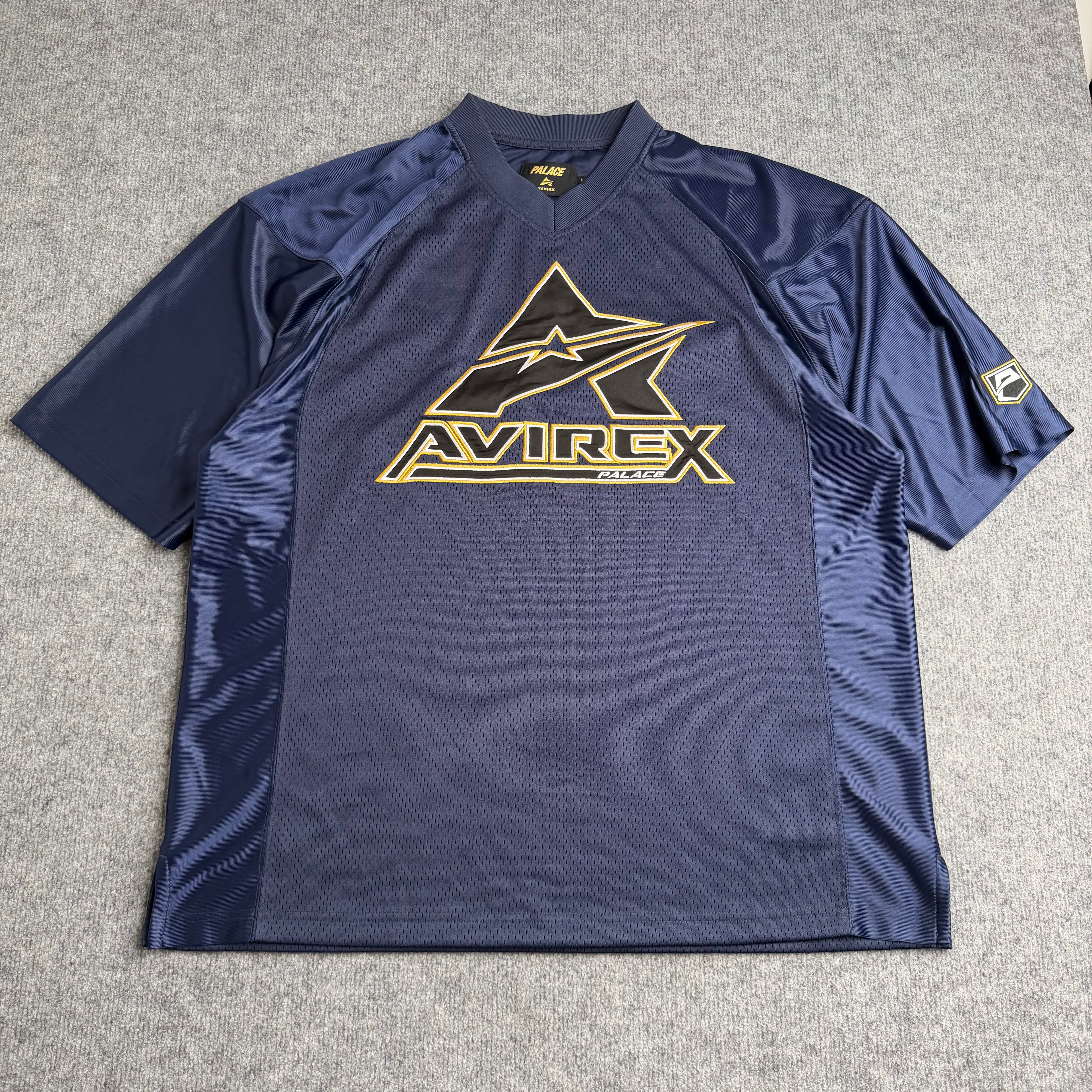 Avirex x Palace Jersey (Str. L)