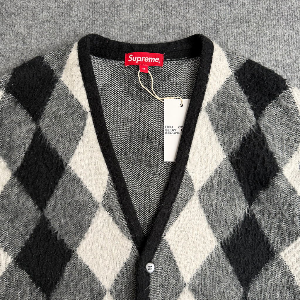 Supreme cardigan (Str. M)