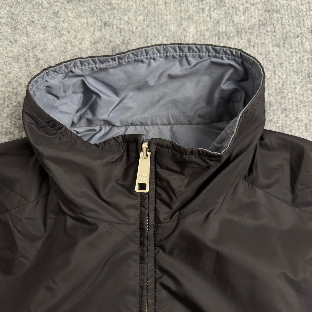 Prada jakke (Str. S)