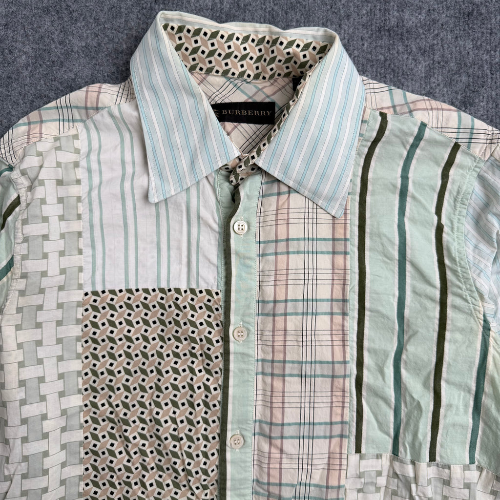 Burberry skjorte (Str. M)