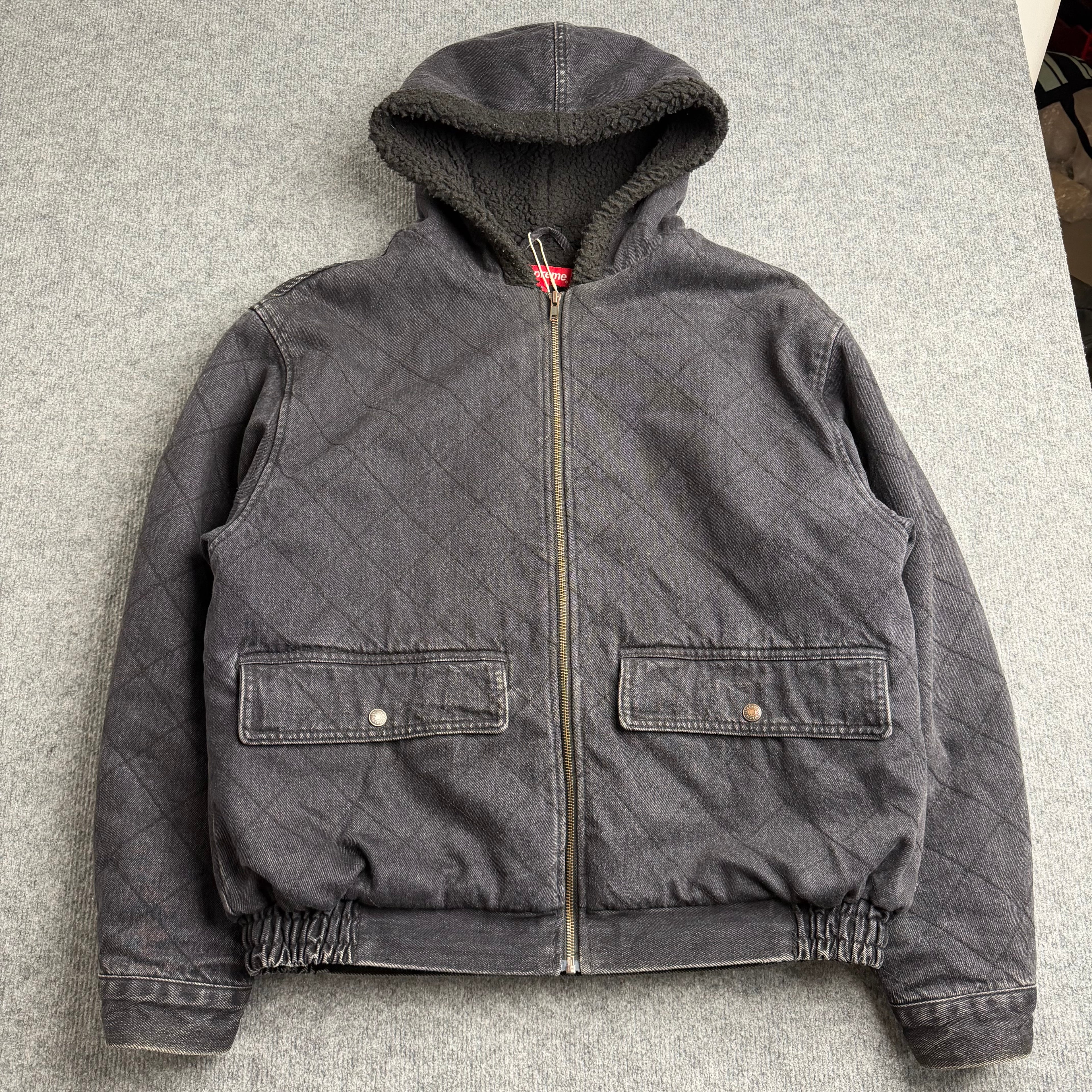 Supreme jakke (Str. L)