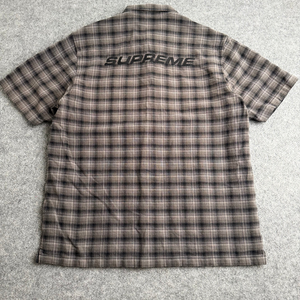 Supreme skjorte (Str. L)