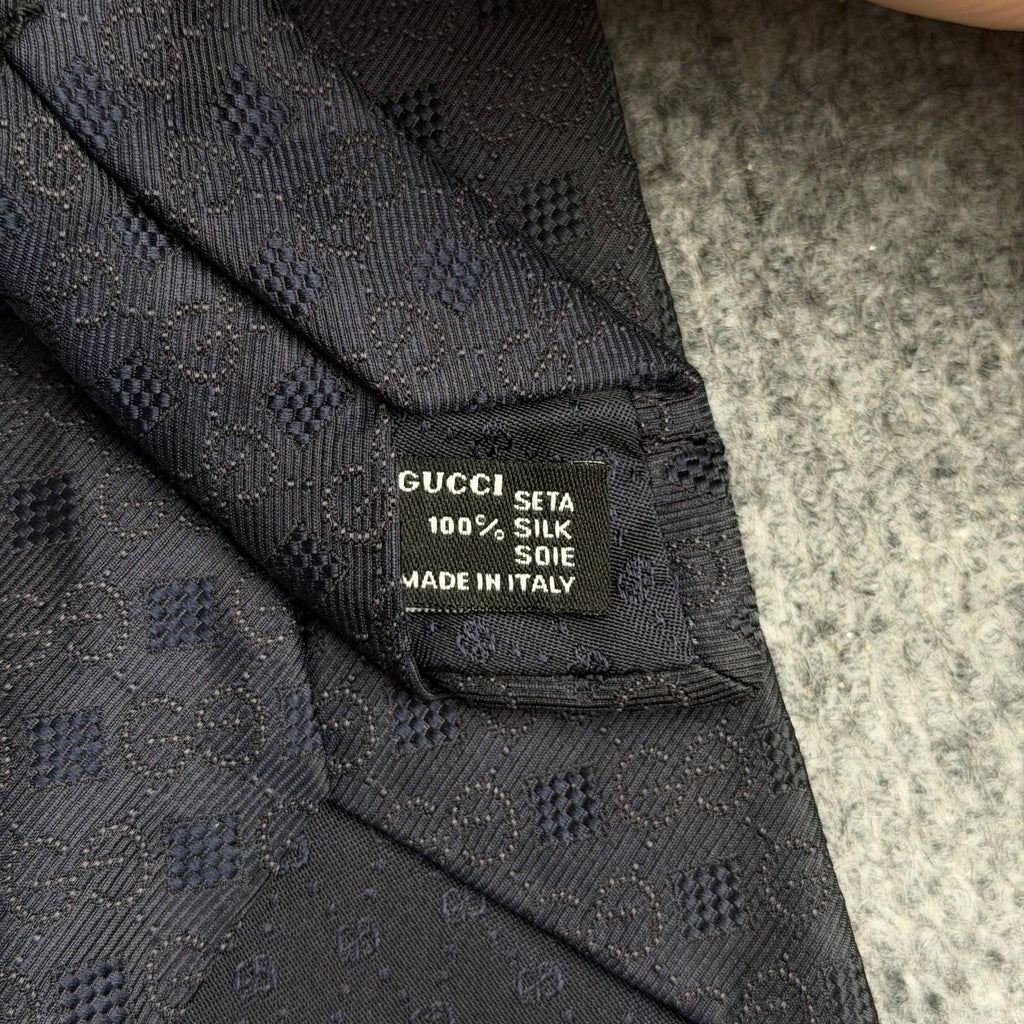 Gucci slips