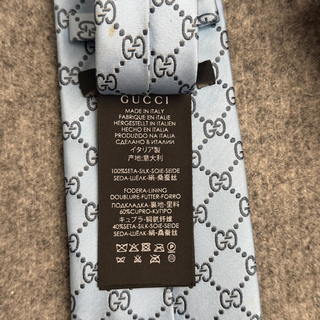 Gucci slips