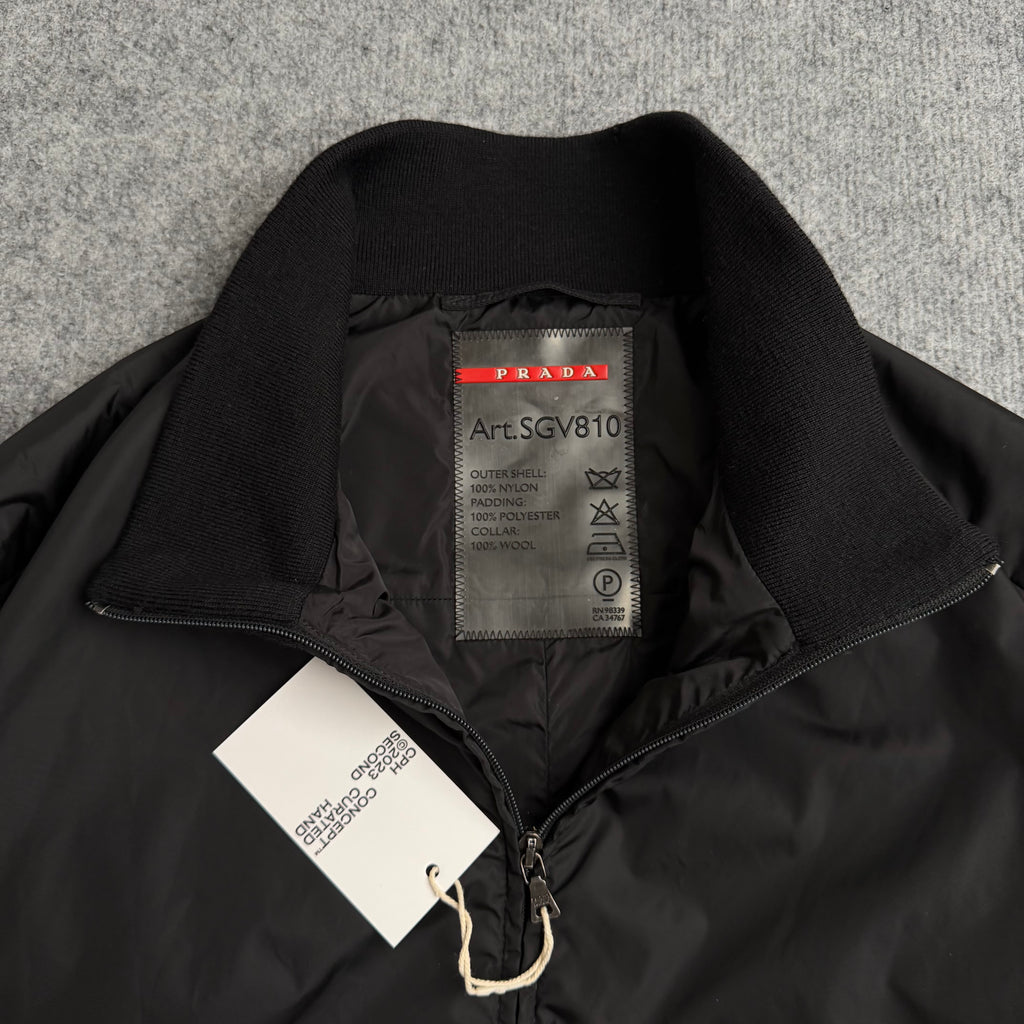Prada jakke (Str. L)