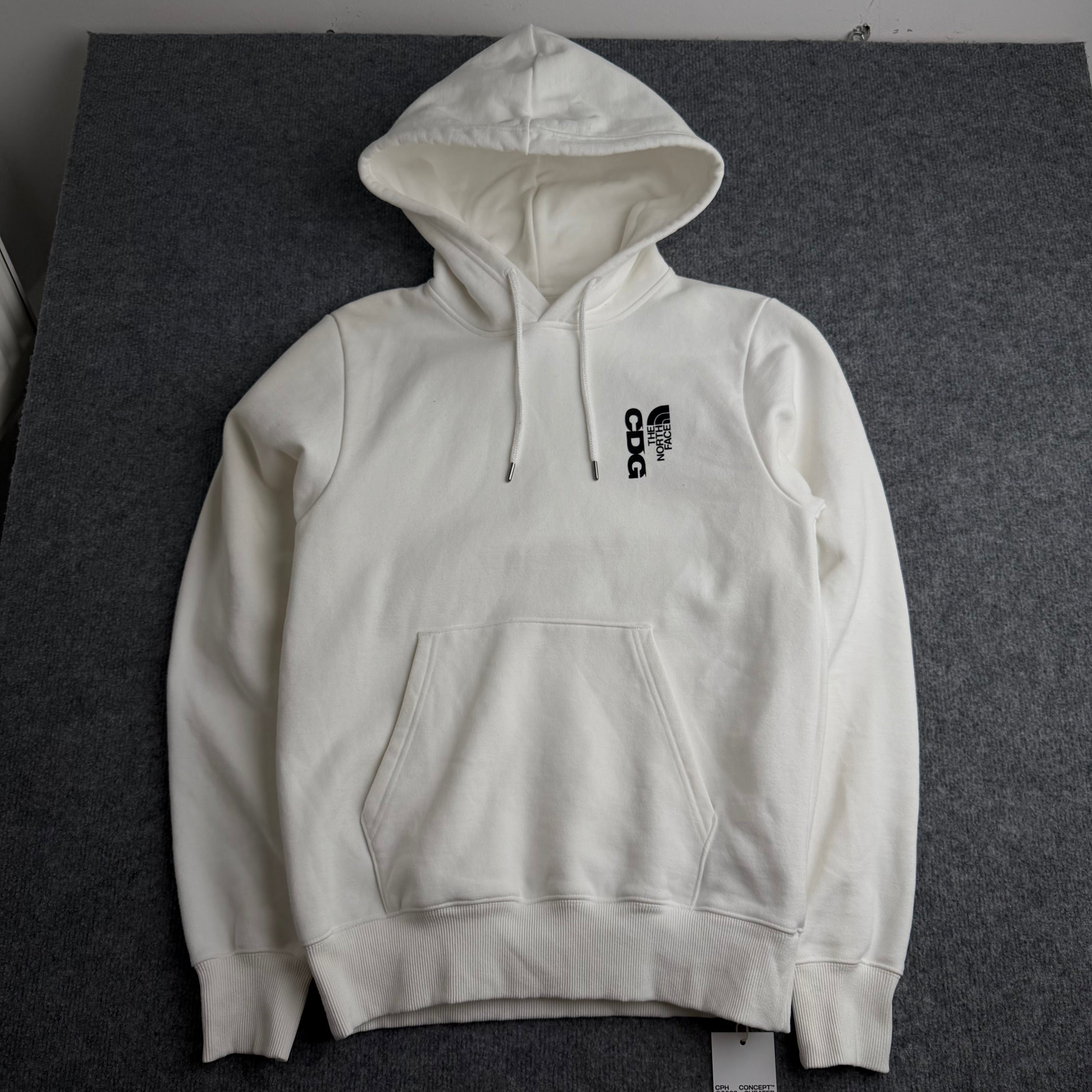 Comme Des Garcons x The North Face hættetrøje (Str. Xs)