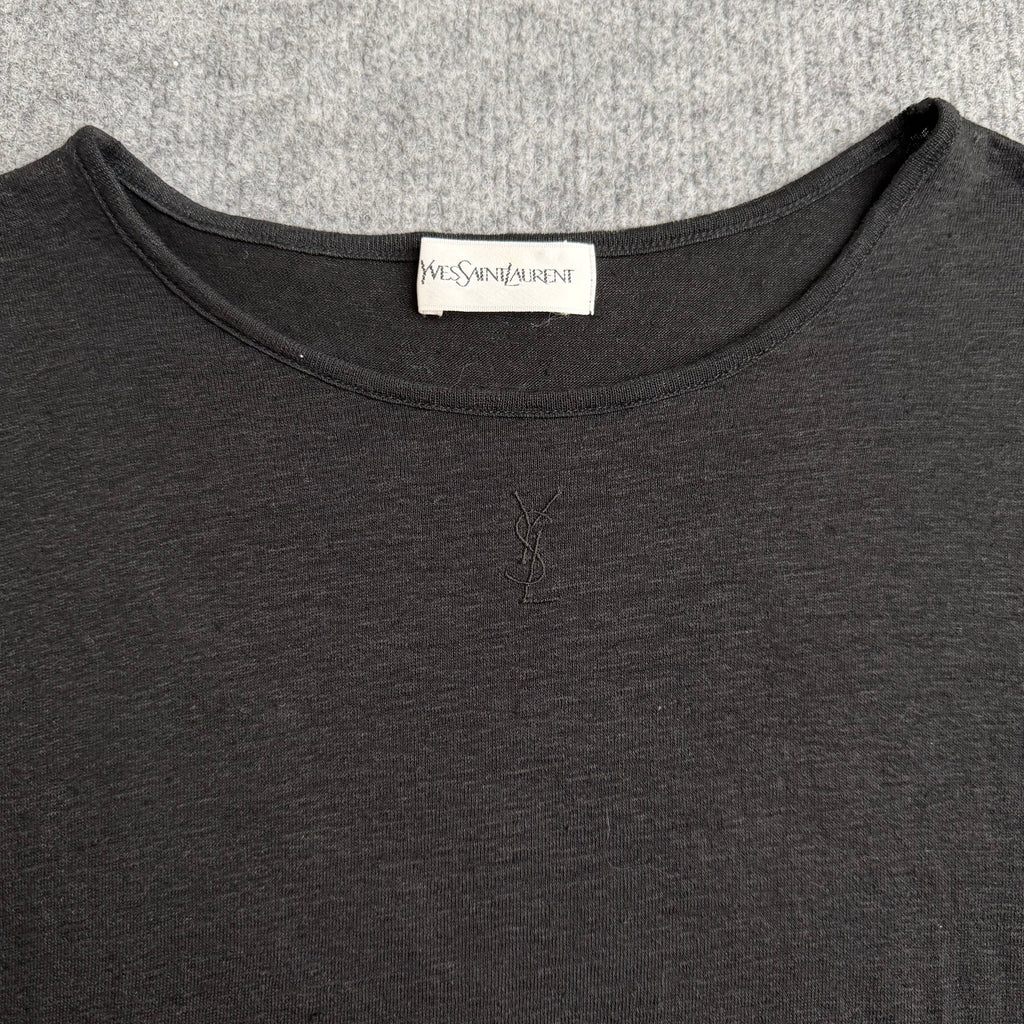 Yves Saint Laurent t-shirt (Str. S)