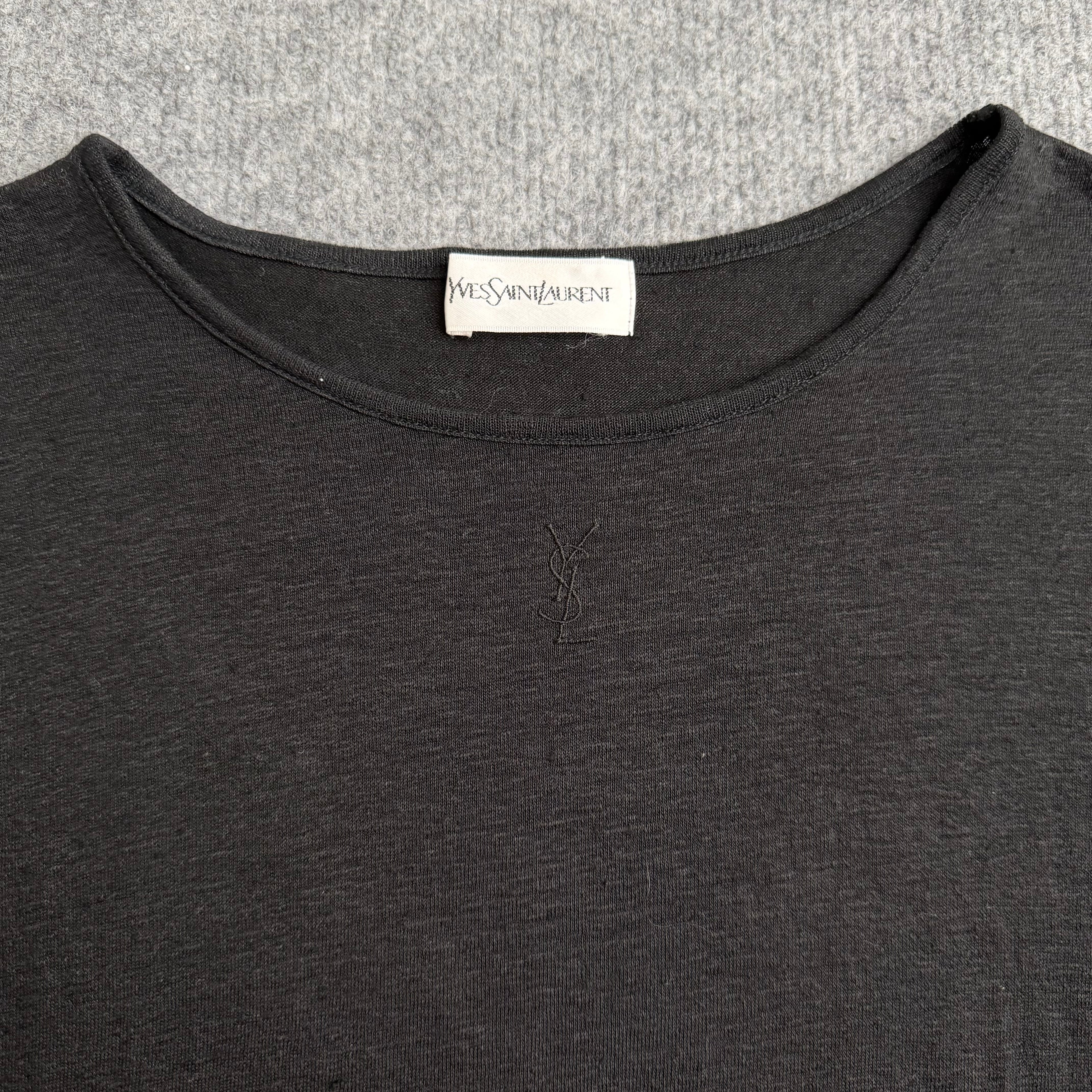 Yves Saint Laurent t-shirt (Str. S)
