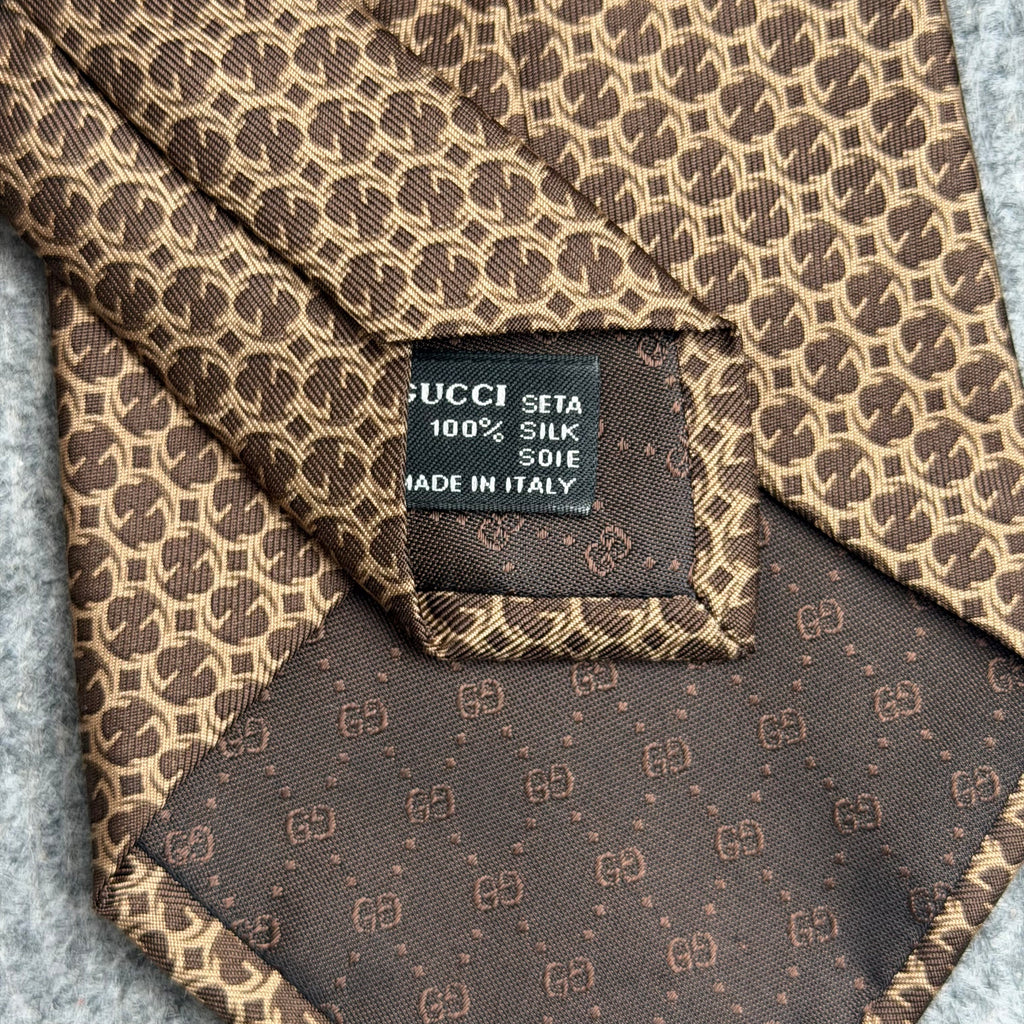 Gucci slips