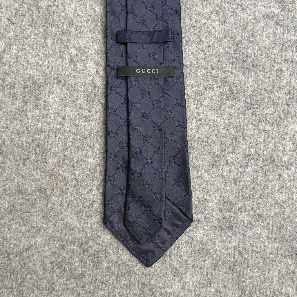 Gucci slips