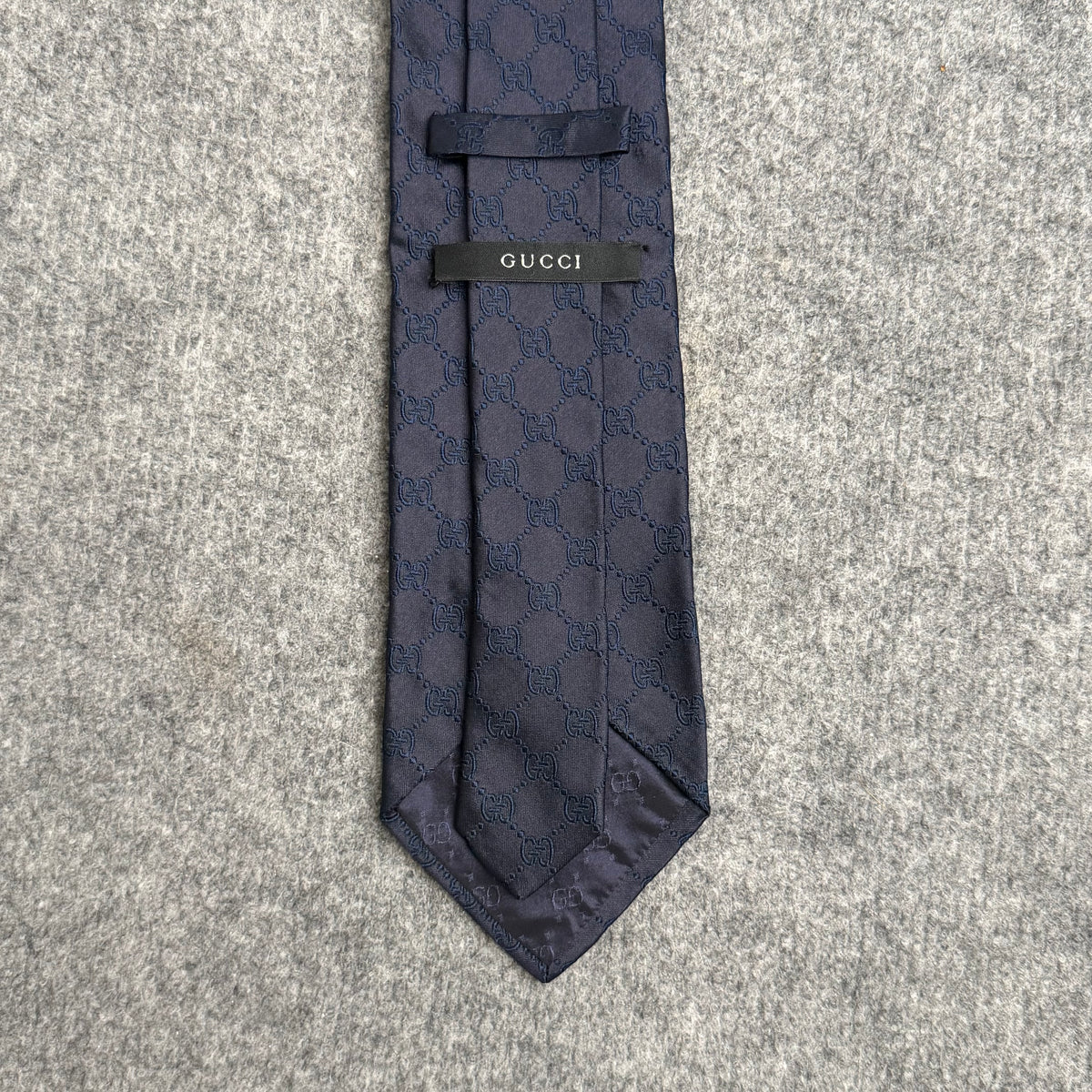 Gucci slips