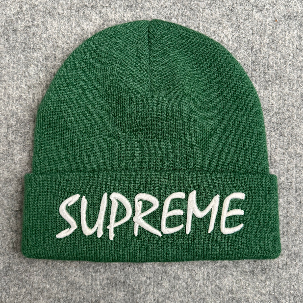 Supreme hue