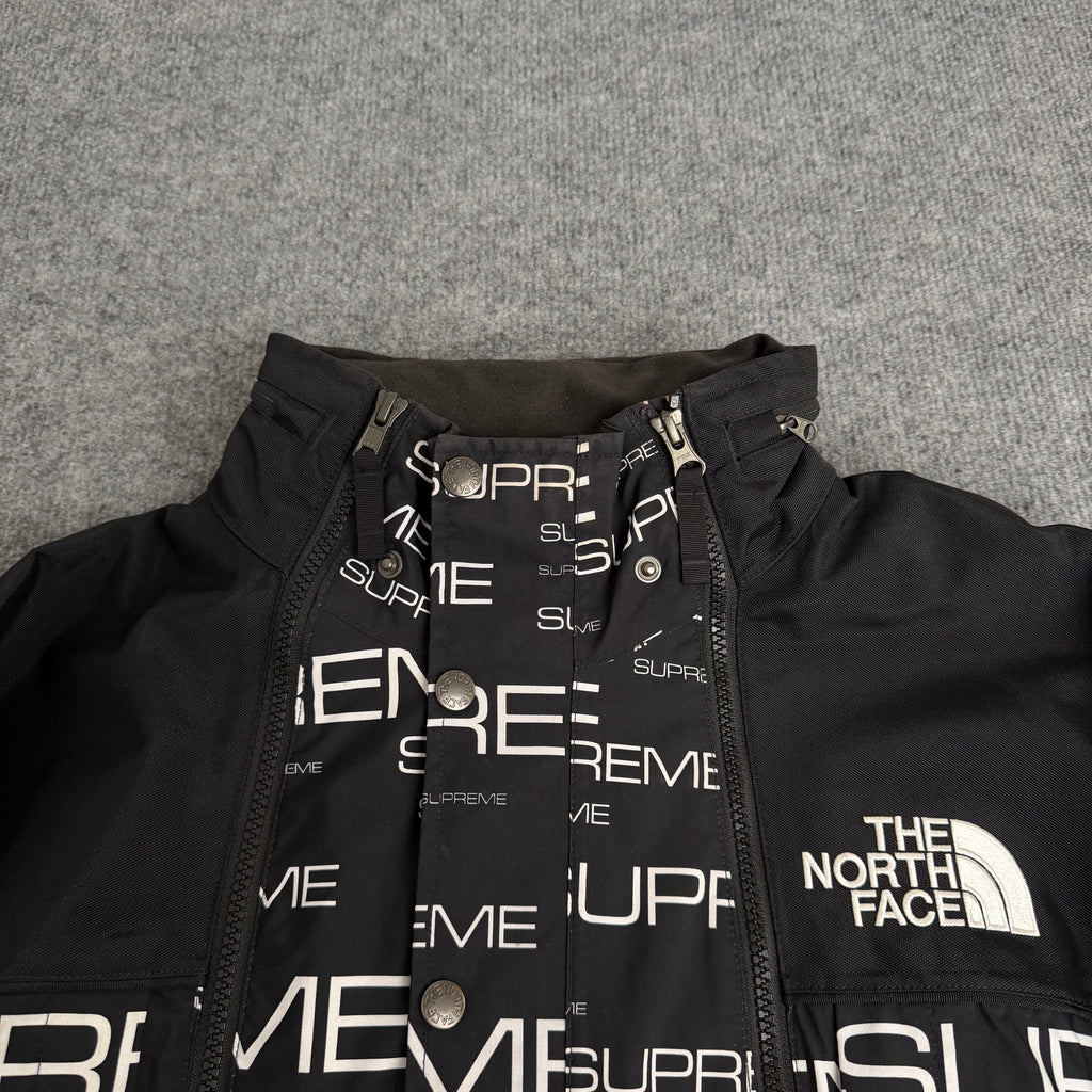 Supreme x The North Face jakke (Str. L)