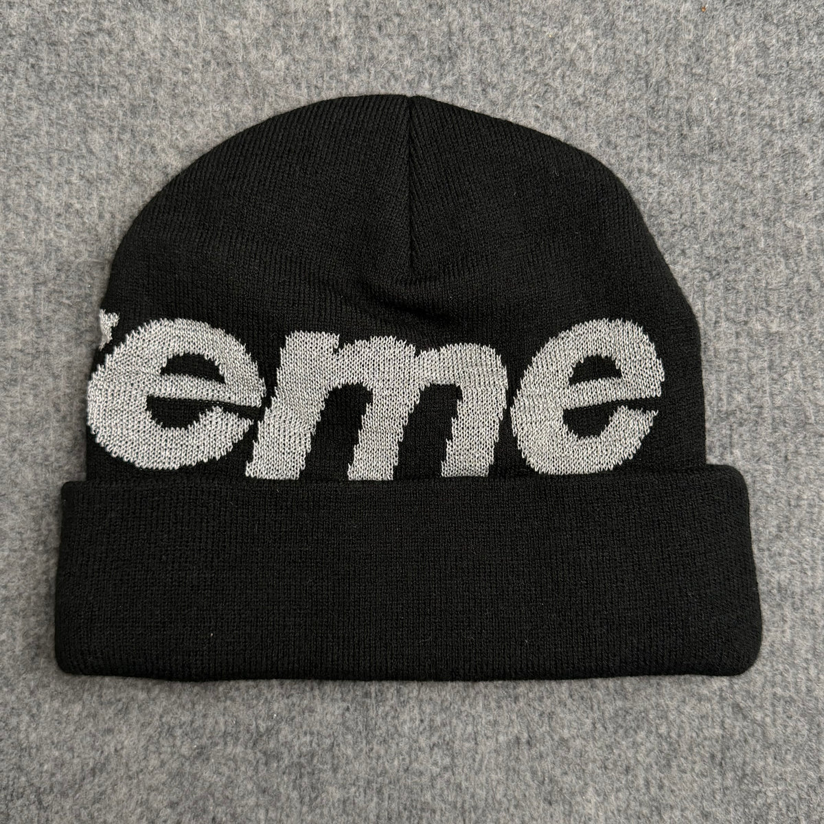Supreme hue