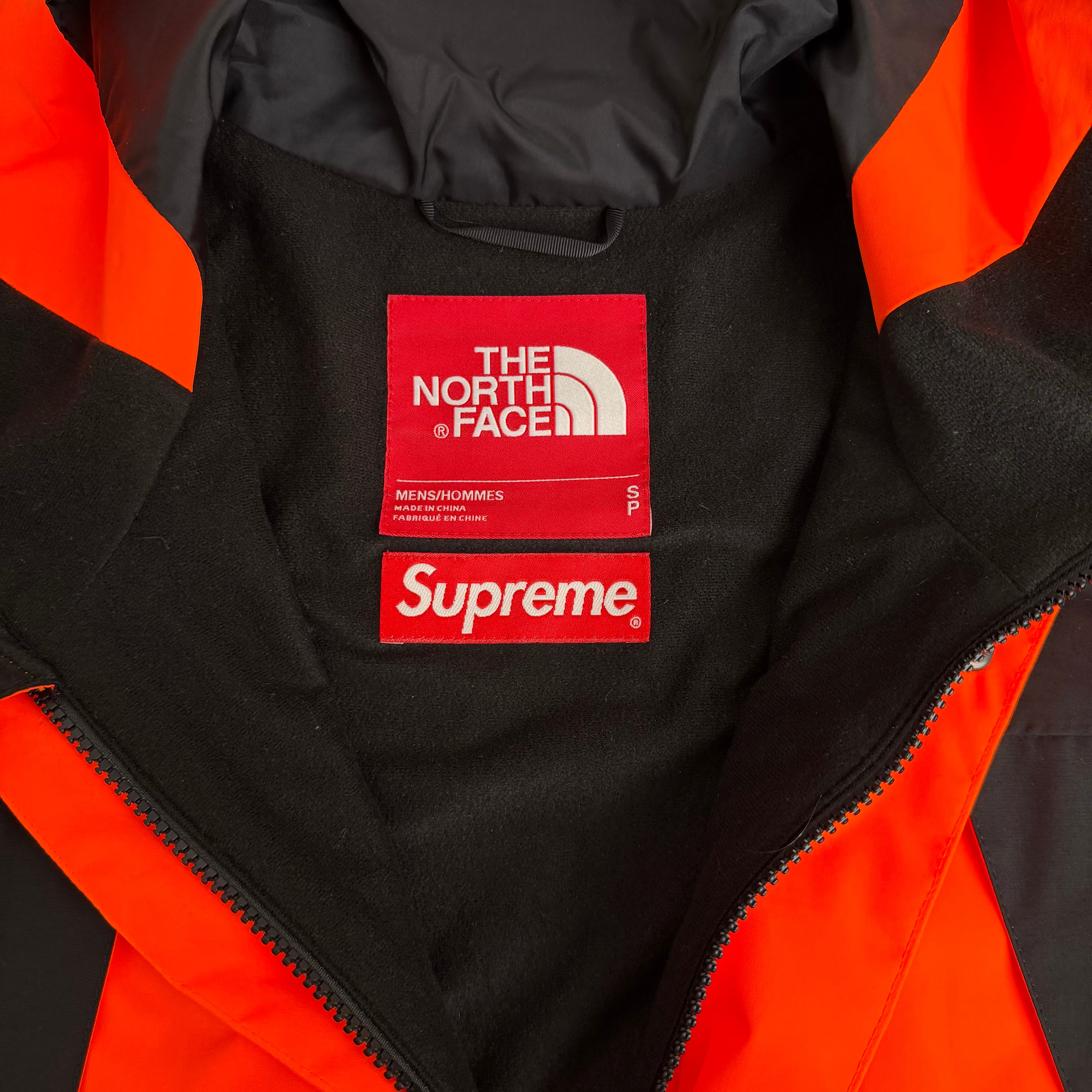 Supreme x The North Face jakke (Str. S)