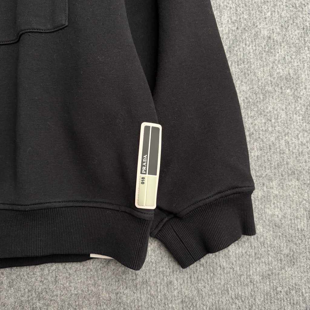 Prada bluse (Str. S)