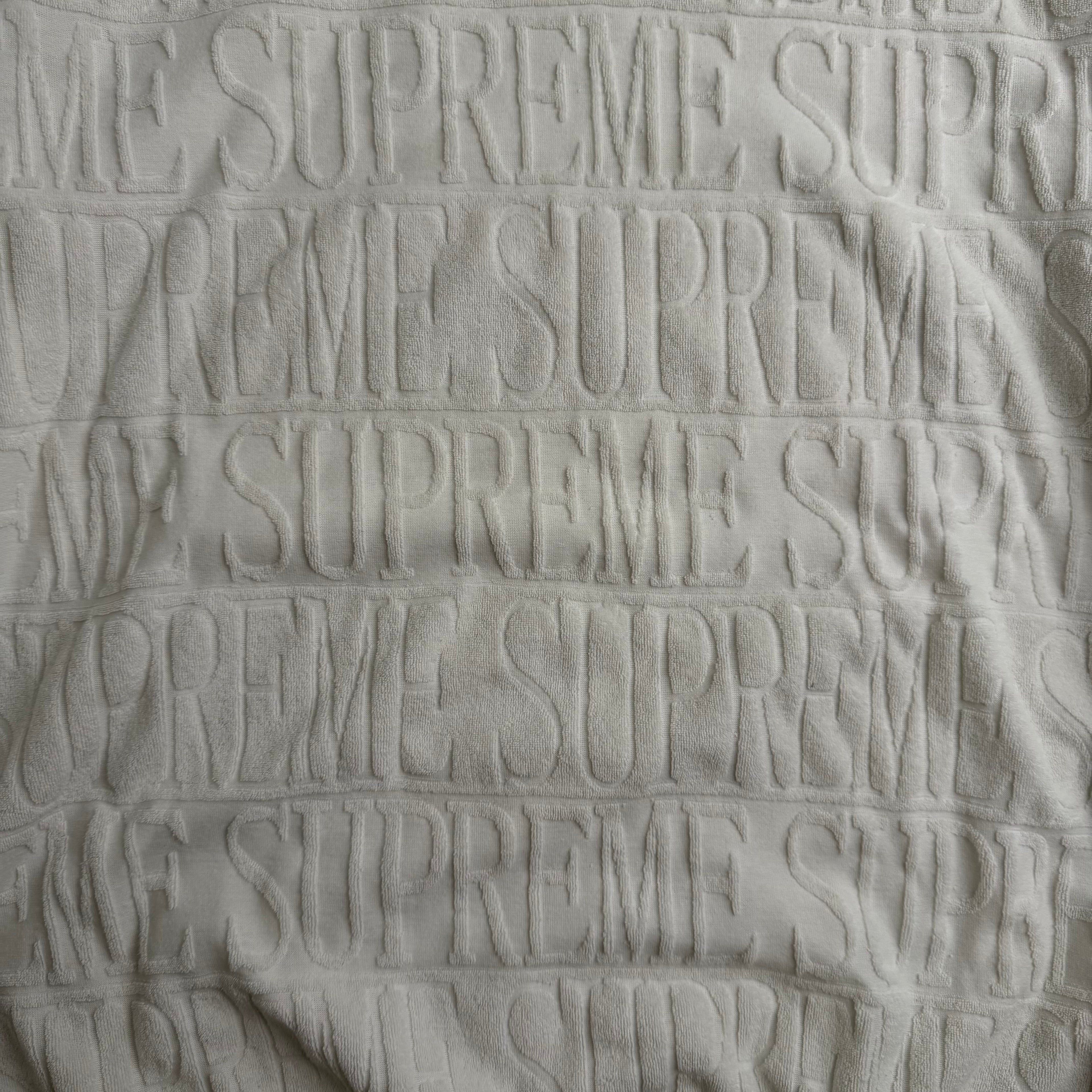 Supreme bluse (Str. M)