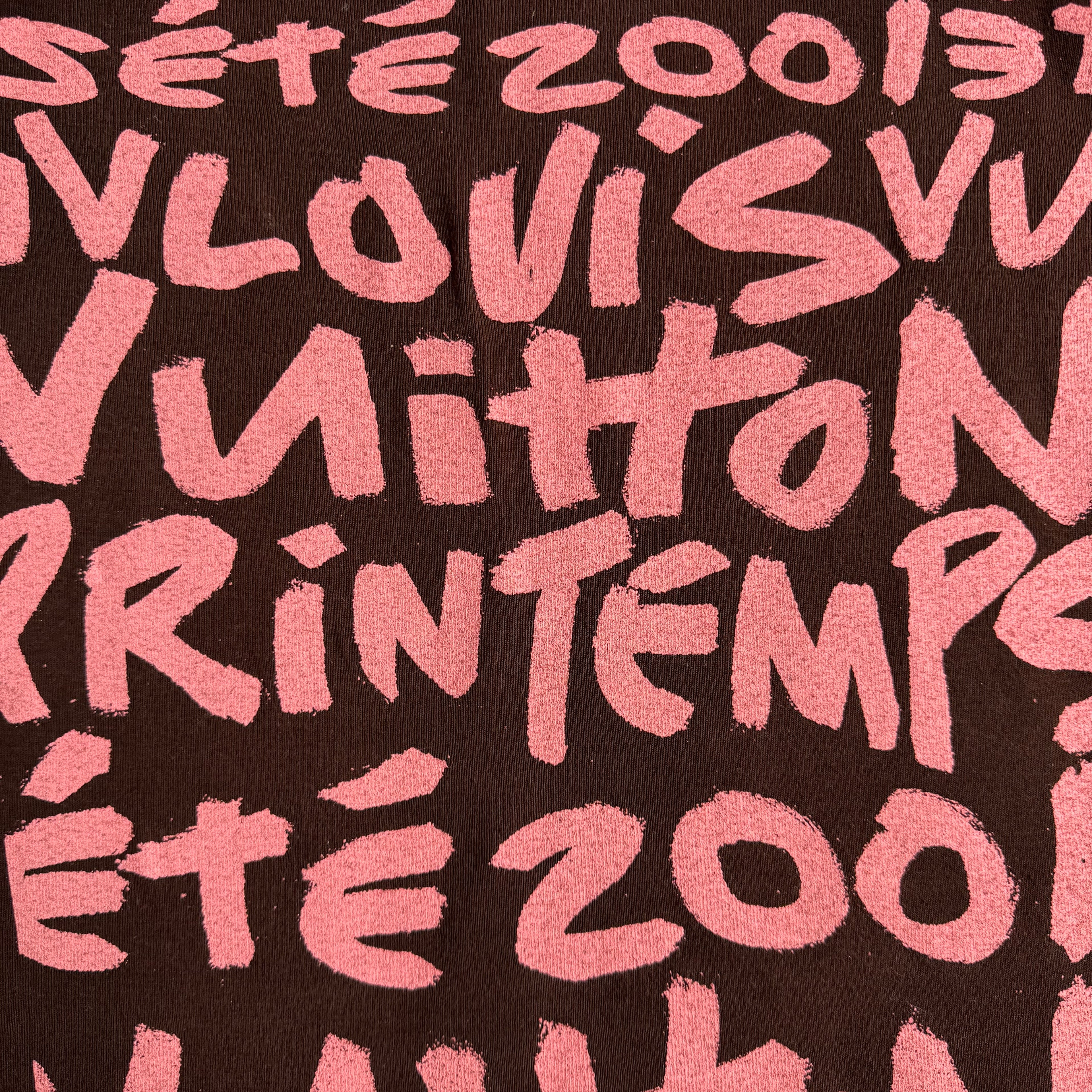 Louis Vuitton t-shirt (Str. S)