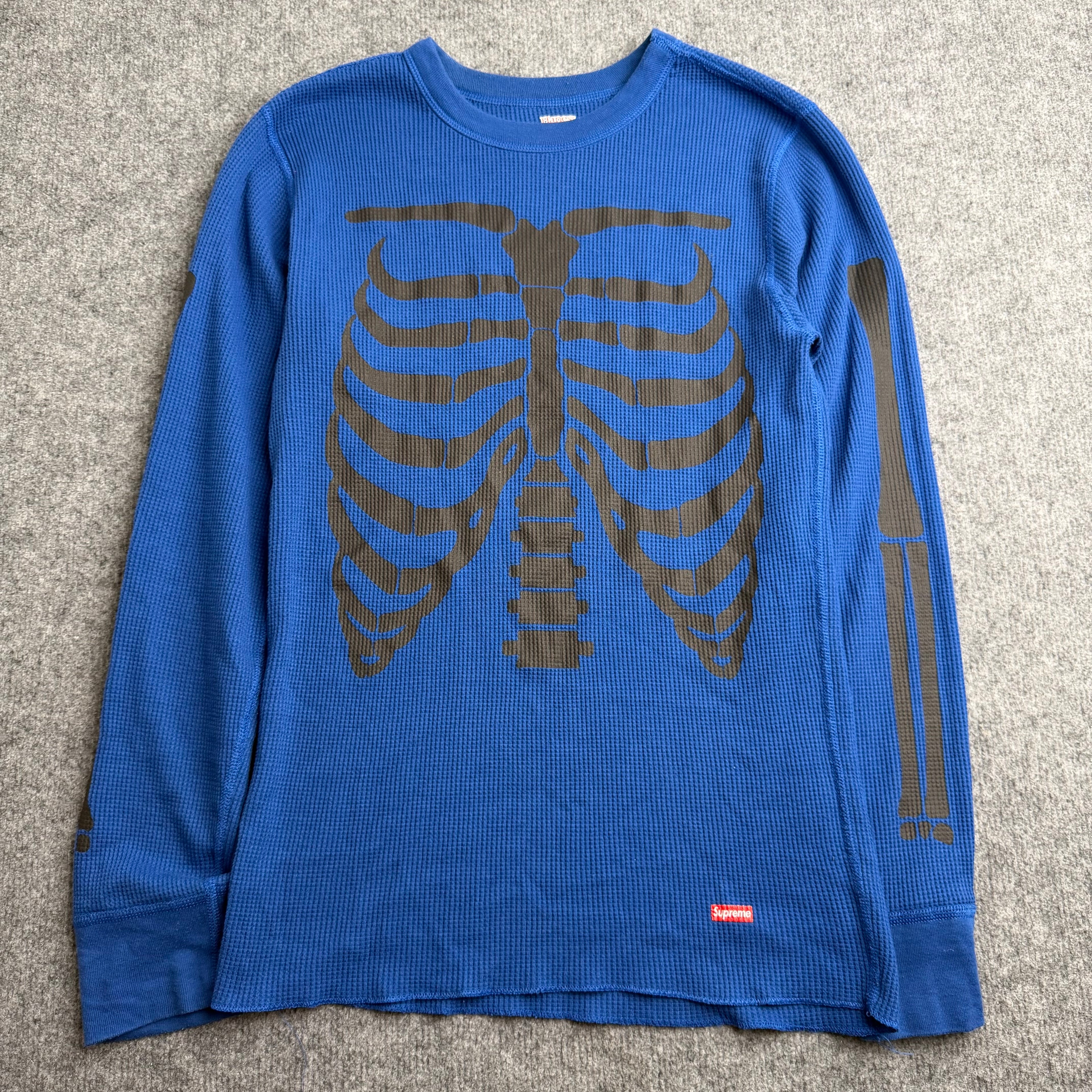 Supreme bluse (Str. M)