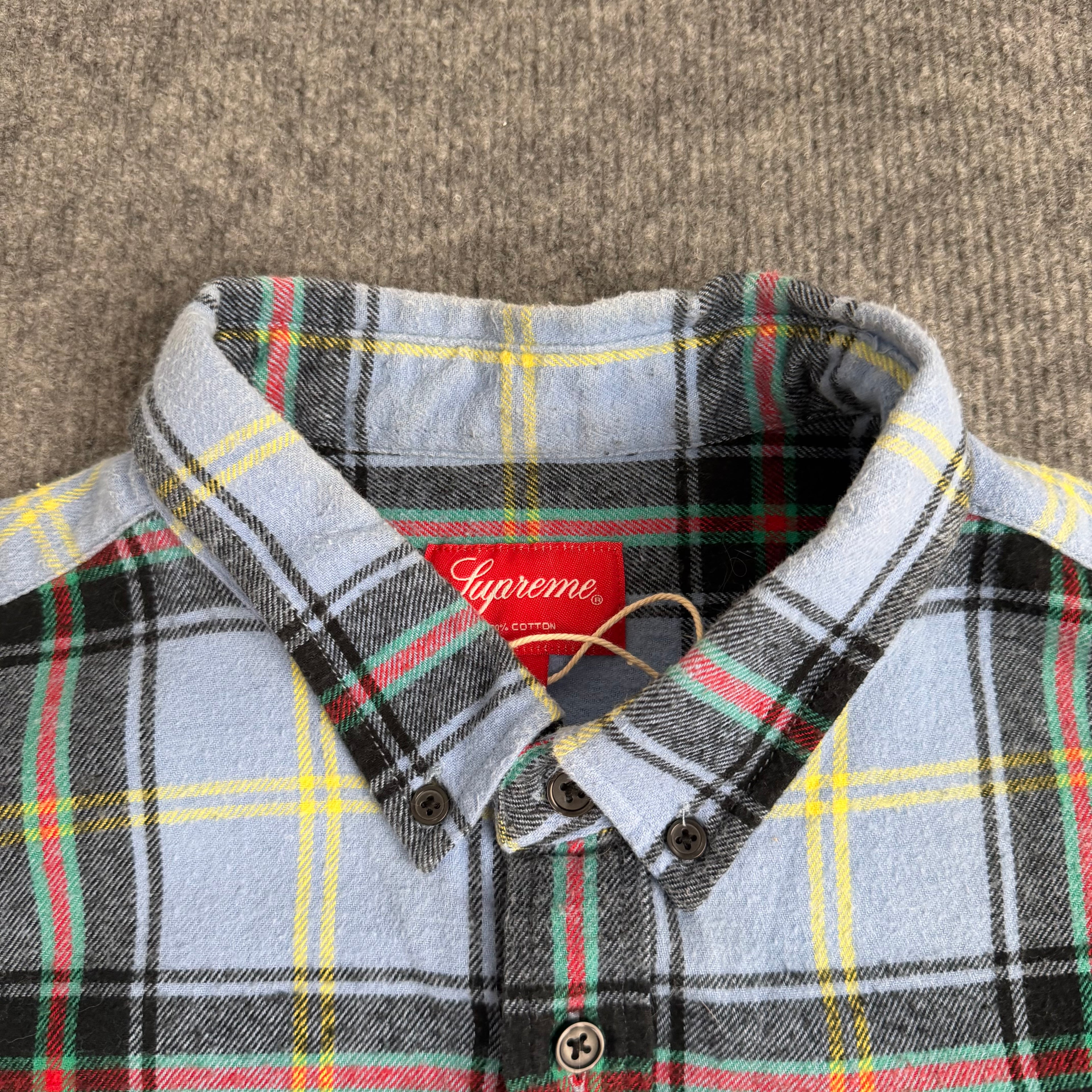 Supreme skjorte (Str. XL)