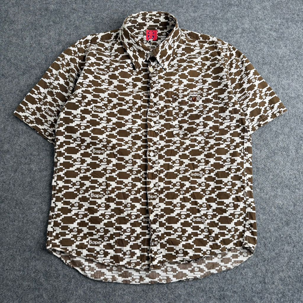 A bathing ape skjorte (Str. L)