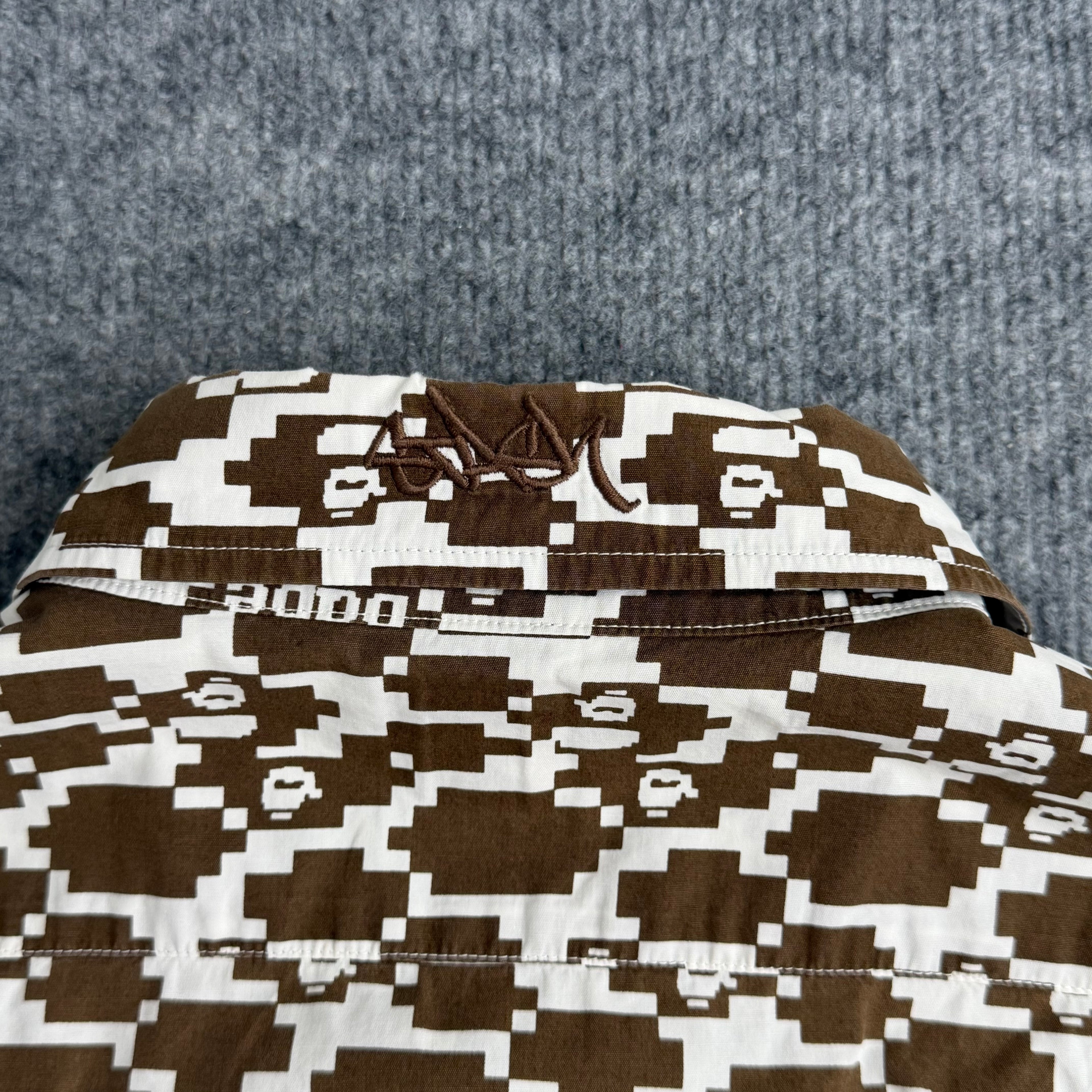 A bathing ape skjorte (Str. L)