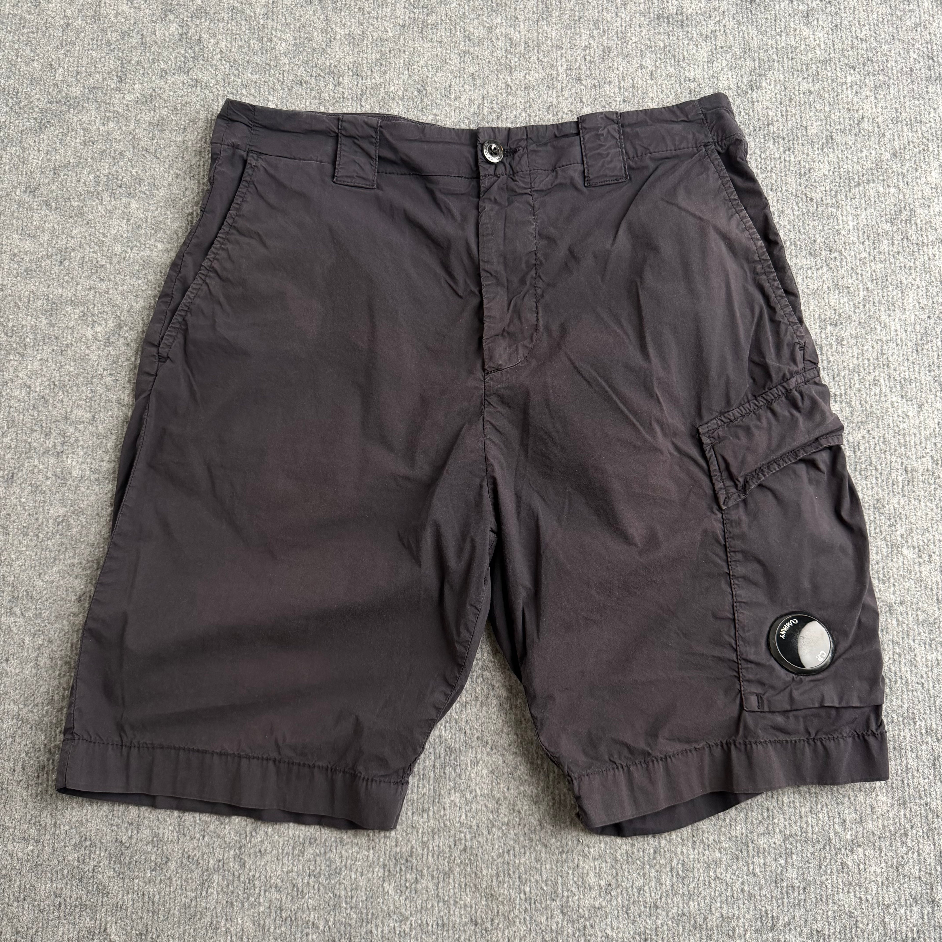 C.P Company shorts (Str. S)