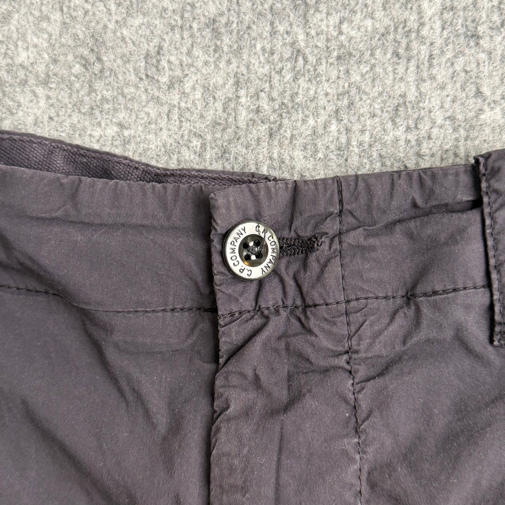 C.P Company shorts (Str. S)