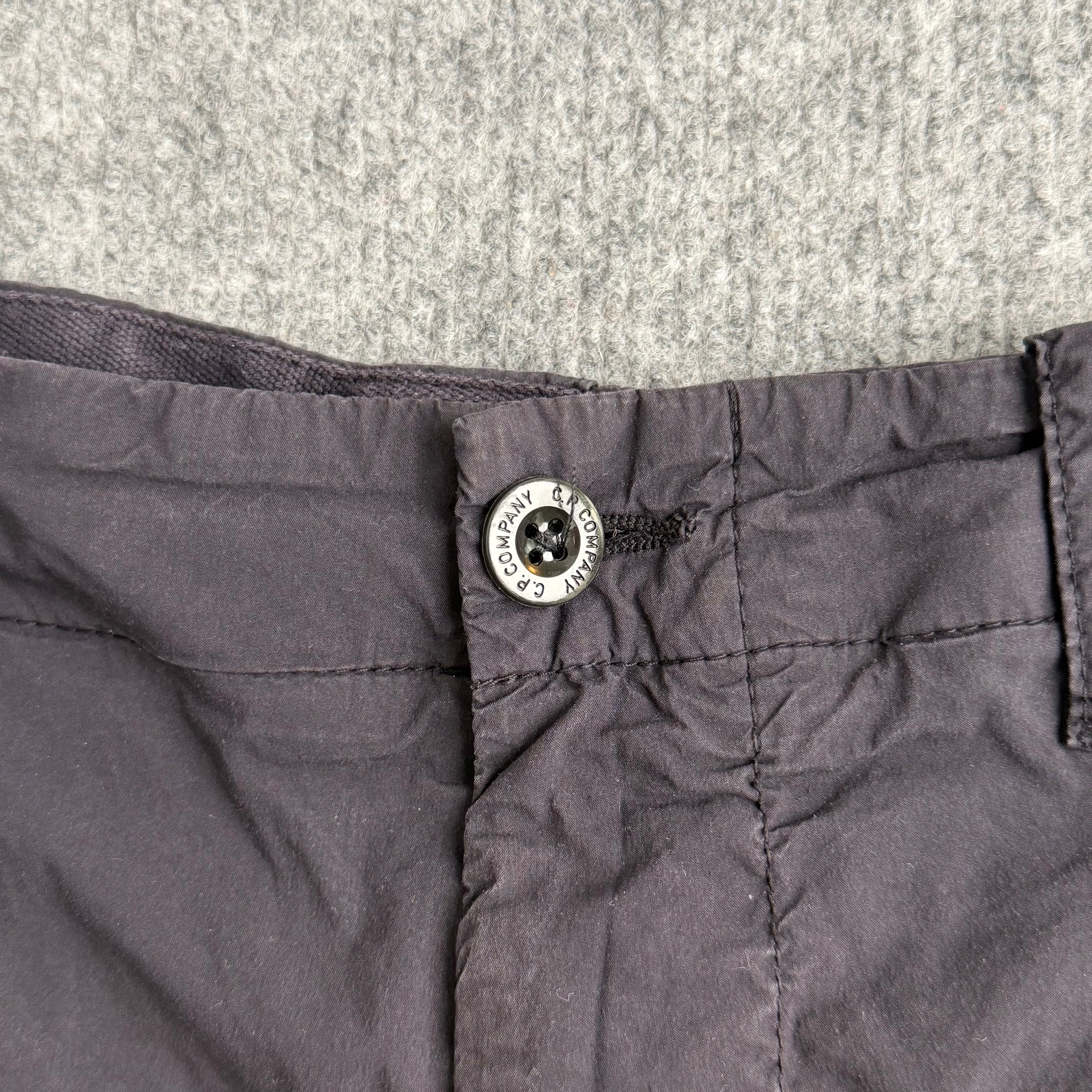 C.P Company shorts (Str. S)