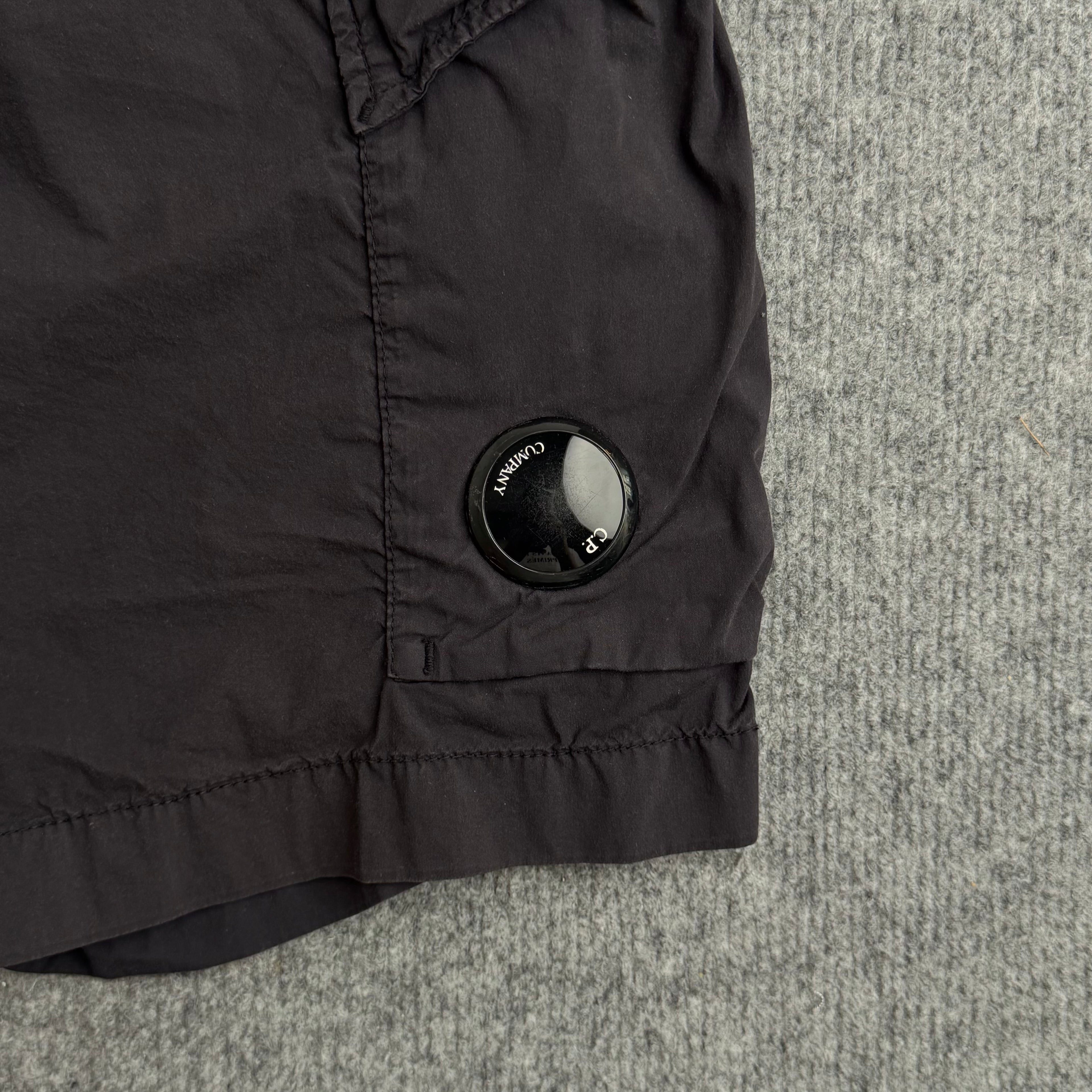 C.P Company shorts (Str. S)