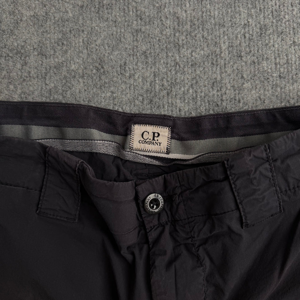 C.P Company shorts (Str. S)