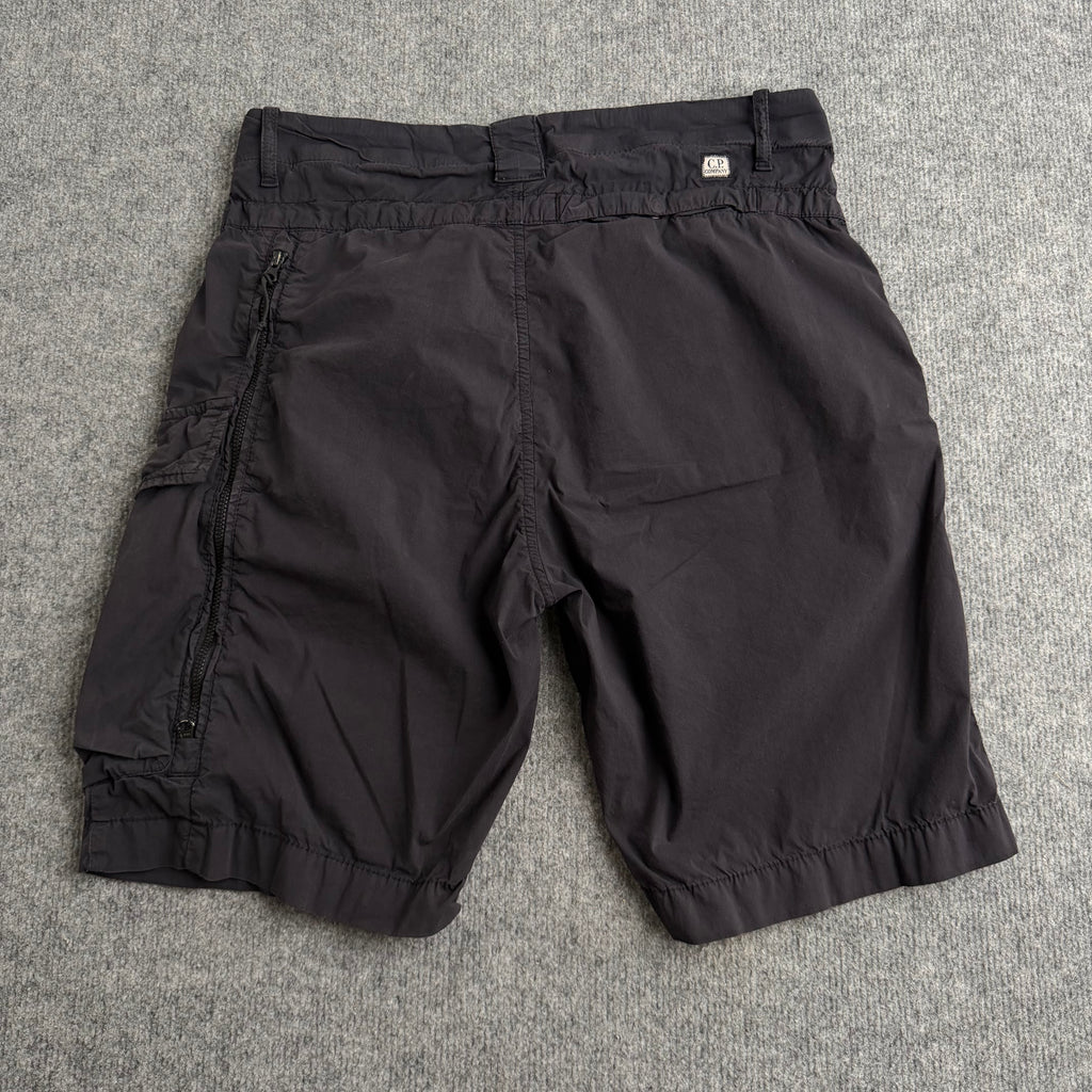 C.P Company shorts (Str. S)