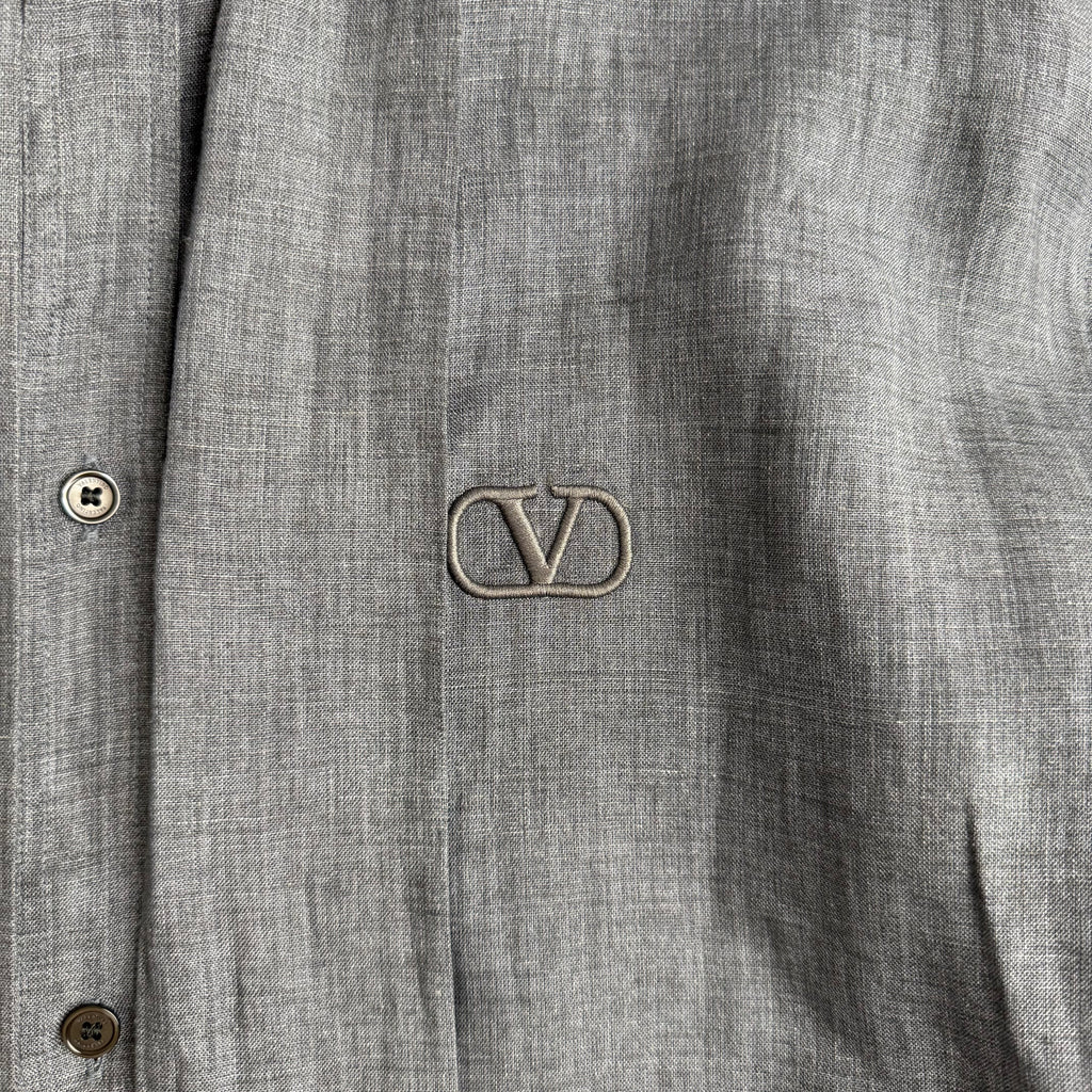 Valentino skjorte (Str. XL)