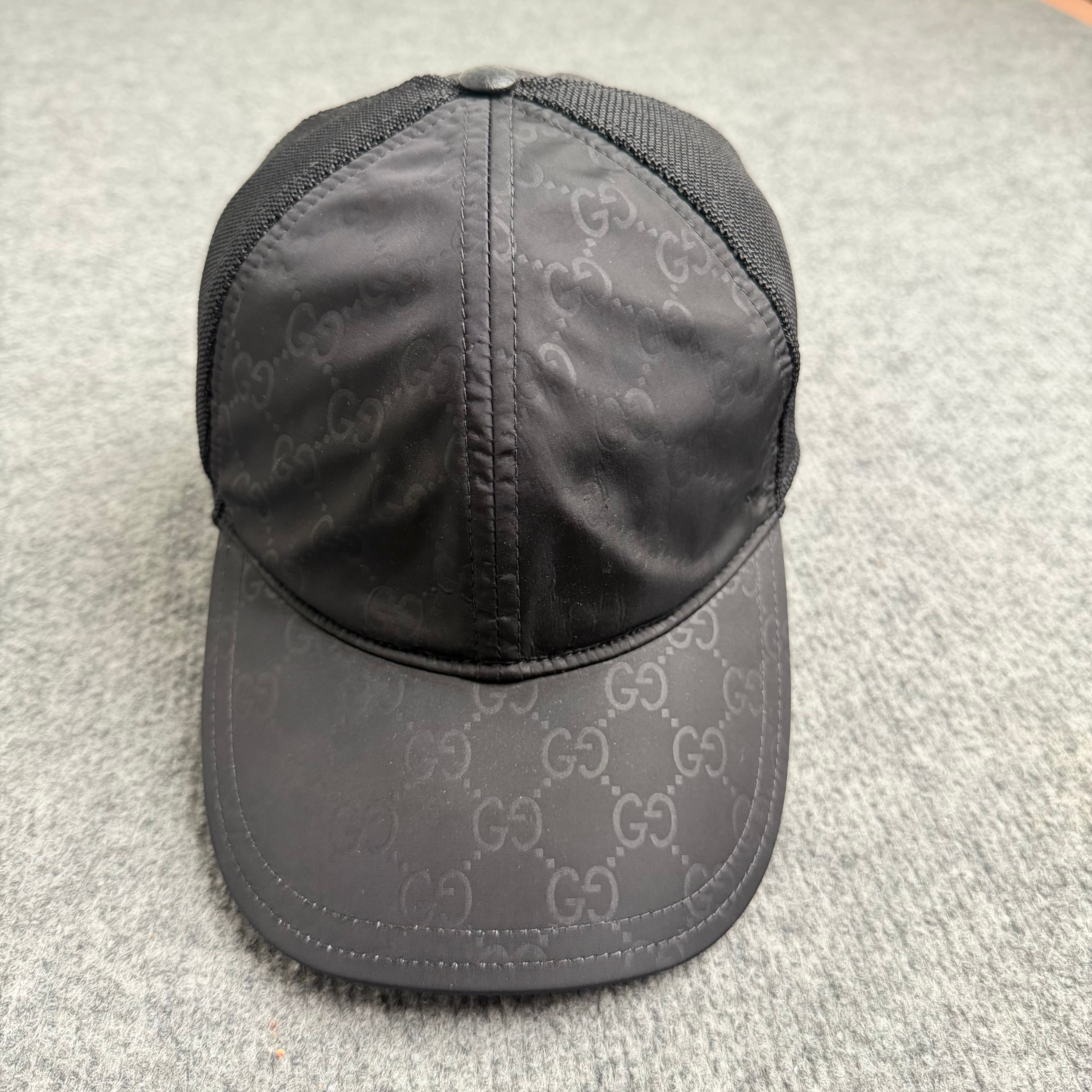 Gucci kasket (Str. L)