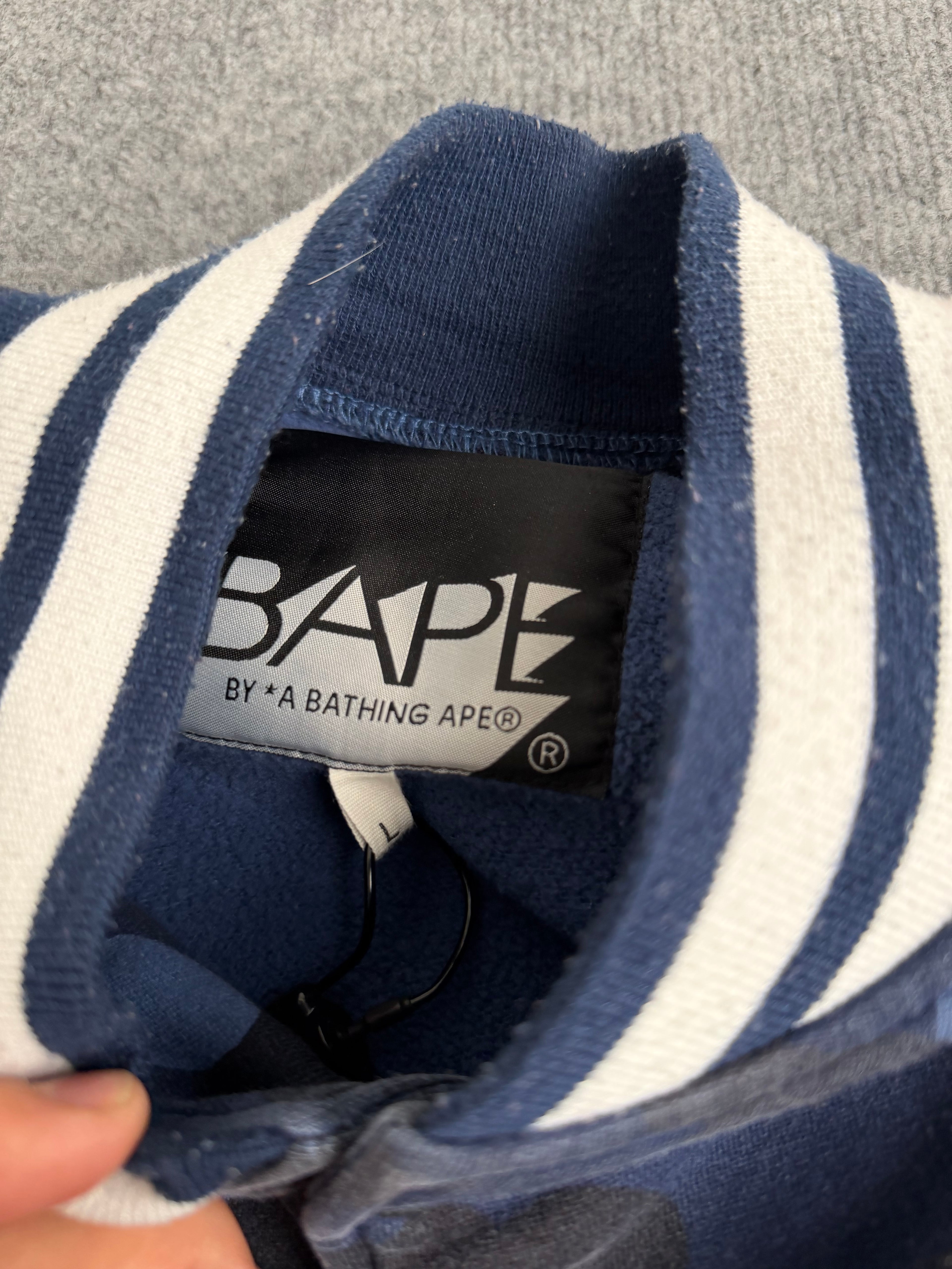 A bathing ape jakke (Str. L)