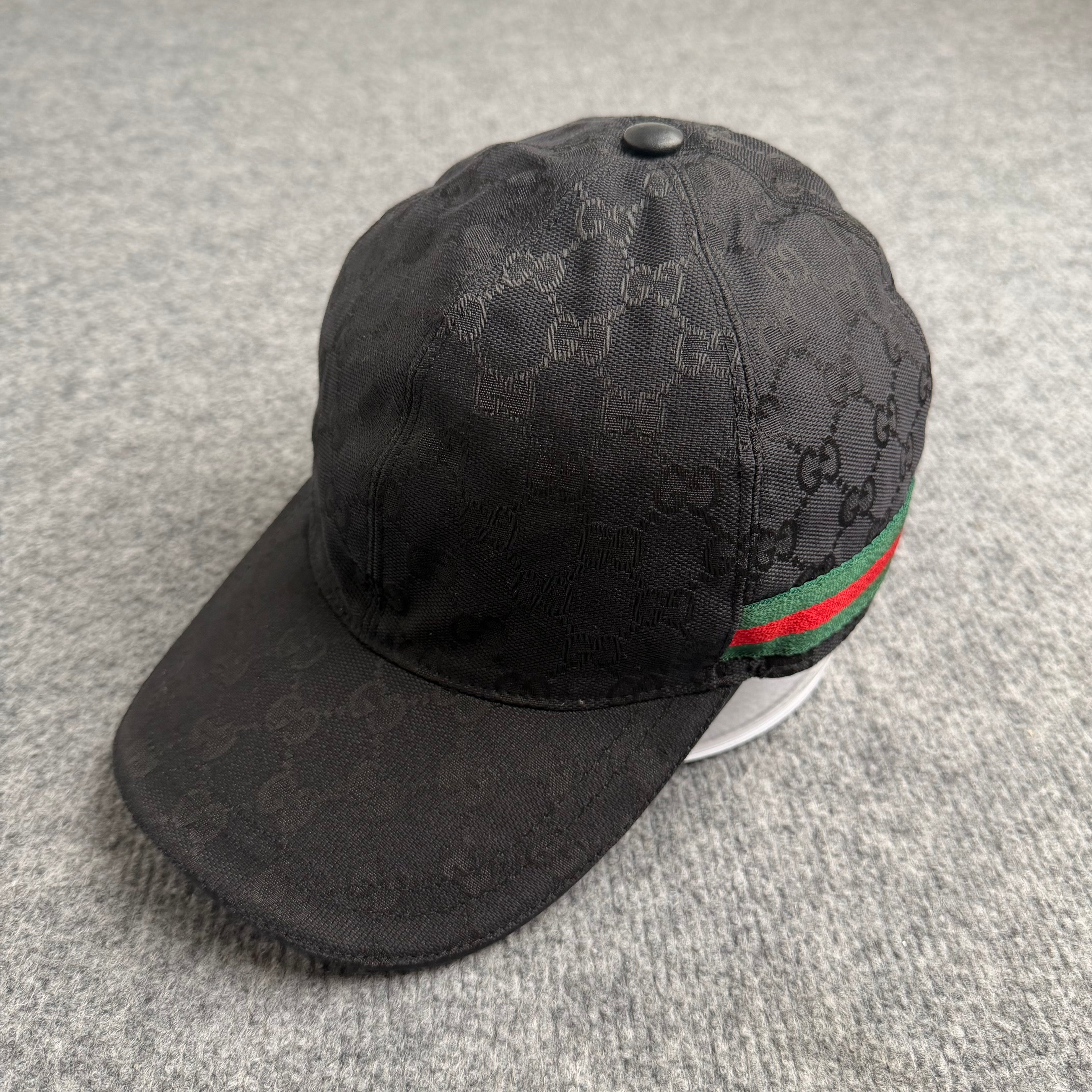 Gucci kasket (Str. L)