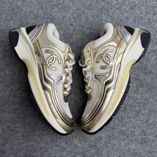 Chanel runners (Str. 37)