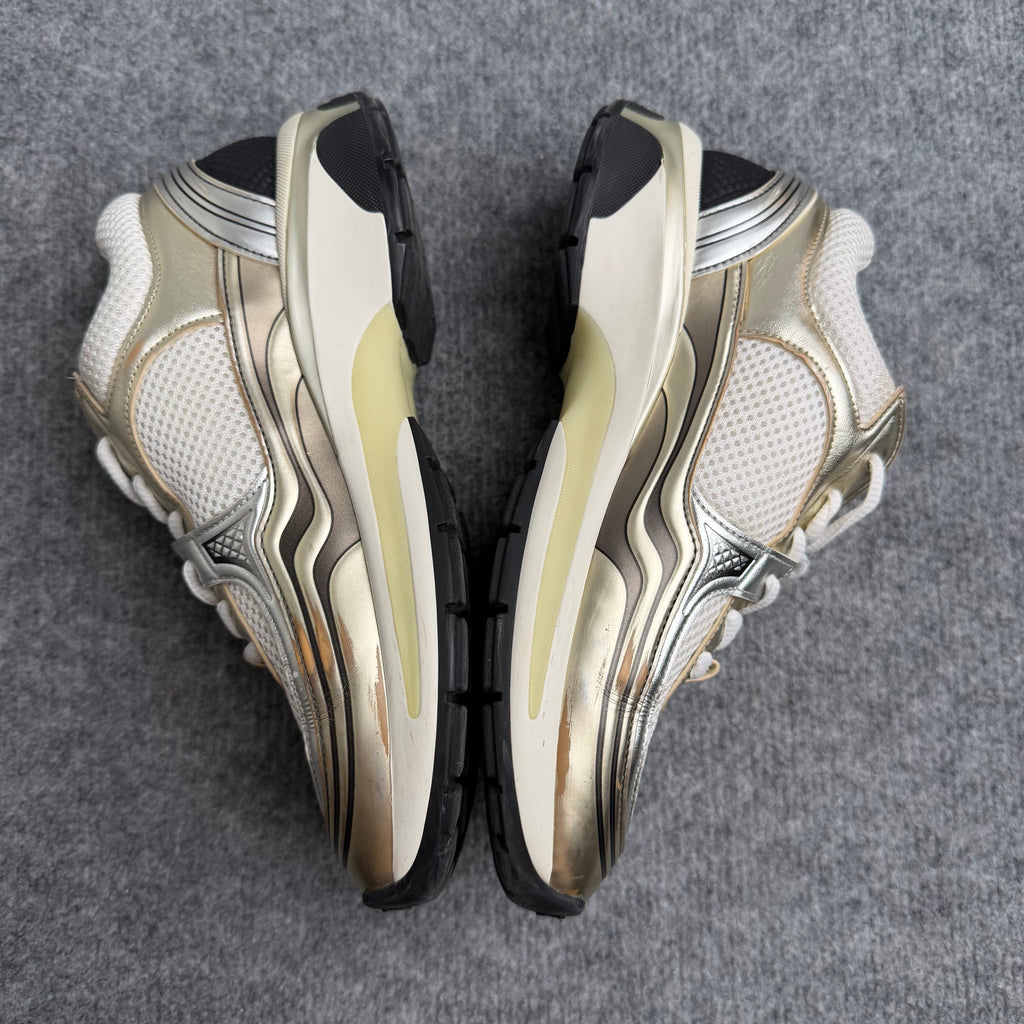 Chanel runners (Str. 37)