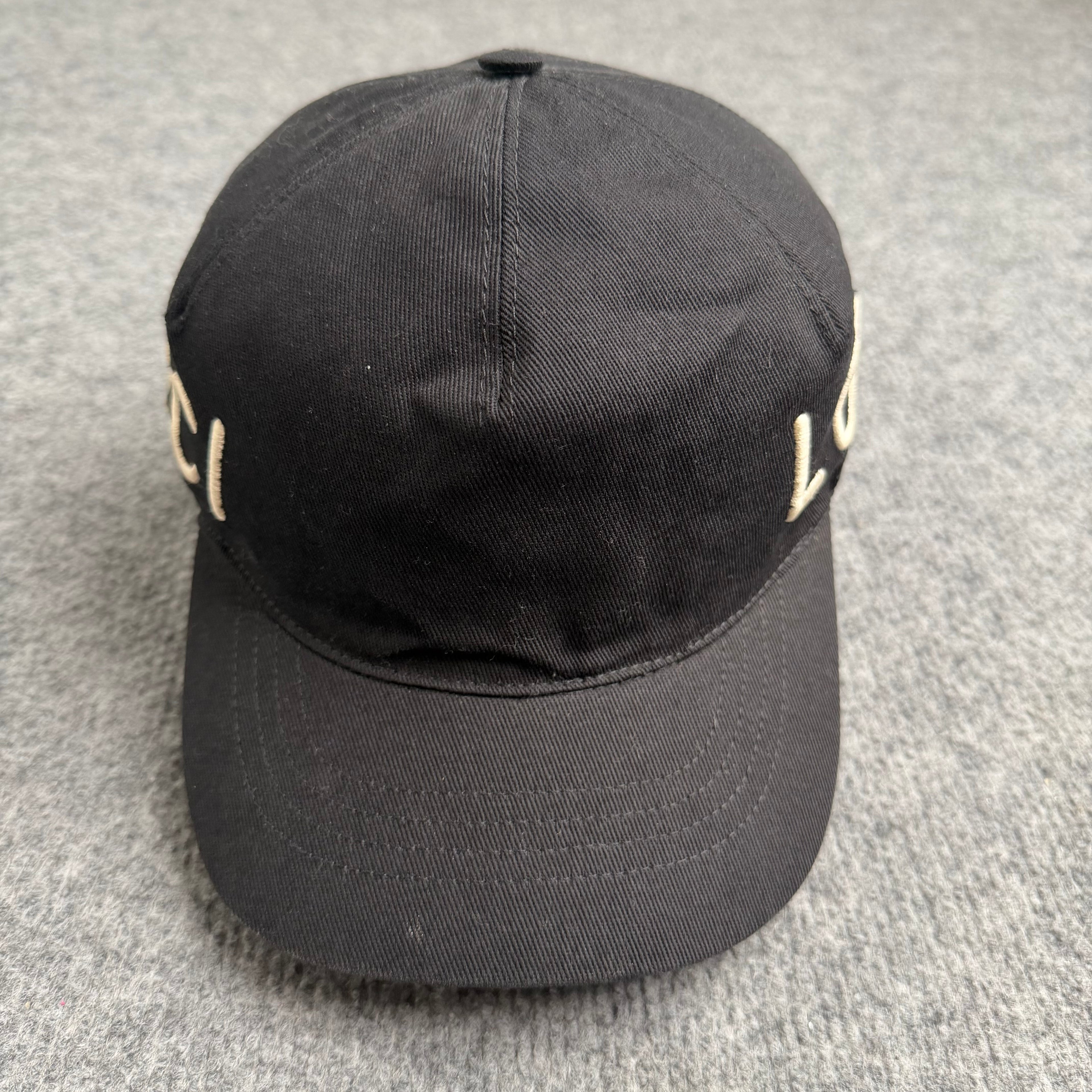 Gucci kasket (Str. M)