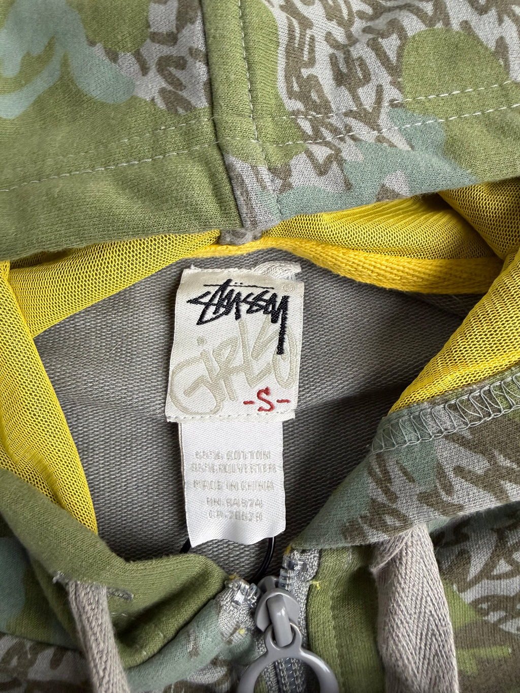 Stussy hættetrøje (Str. XS)
