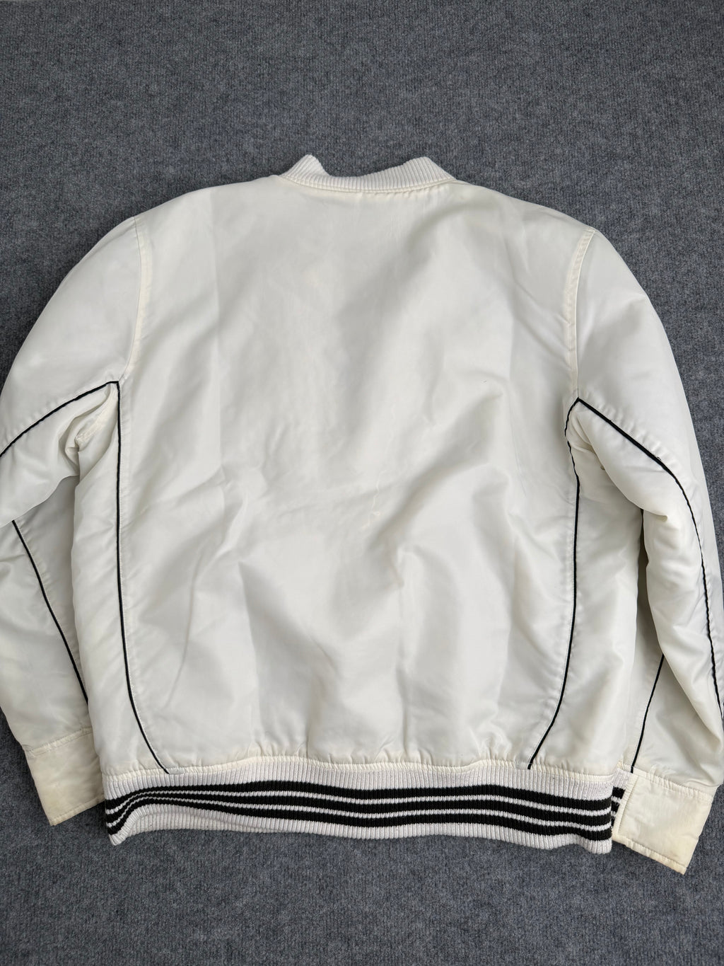 Stussy jakke (Str. XL)