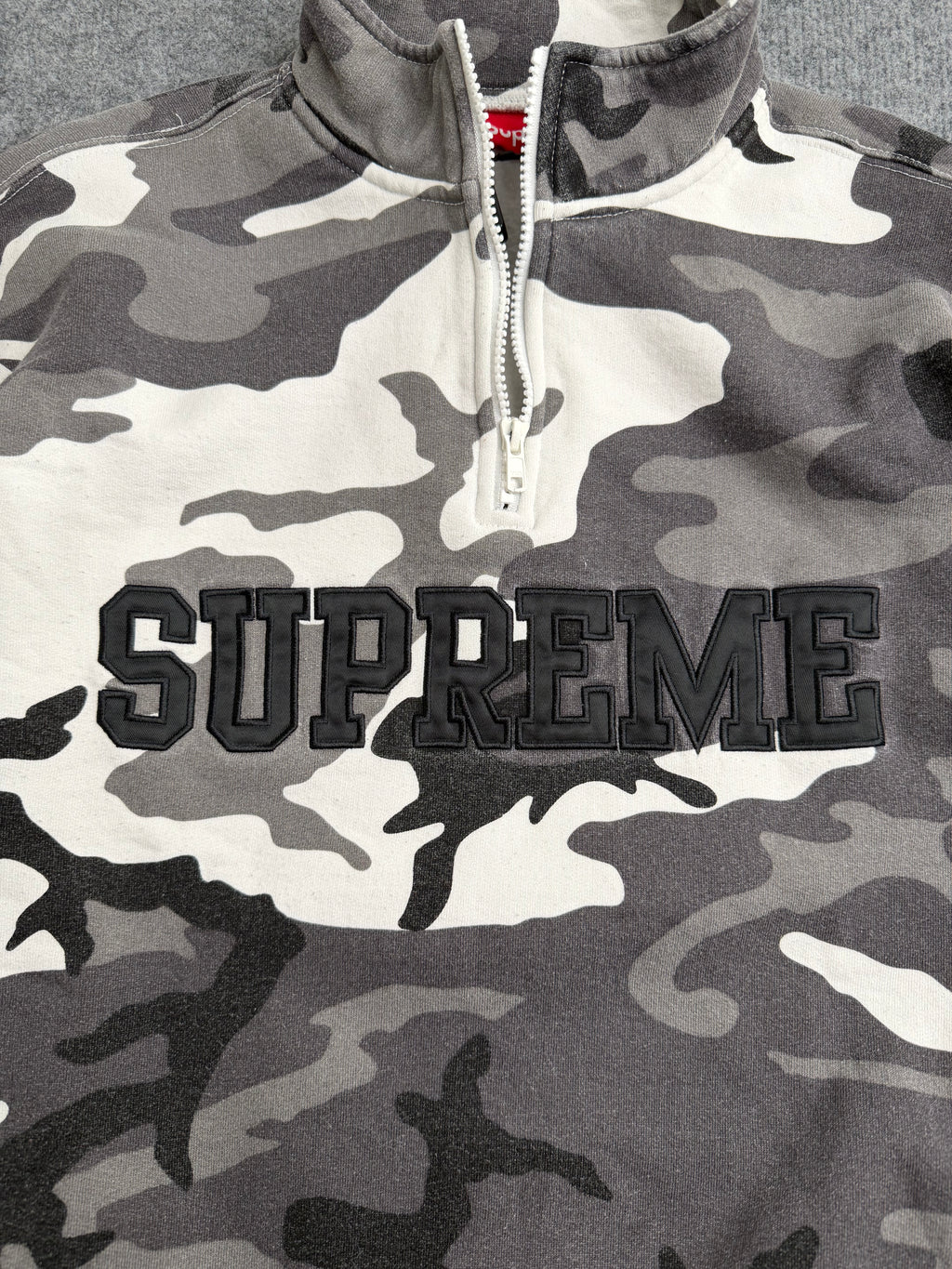 Supreme half zip (Str. M)