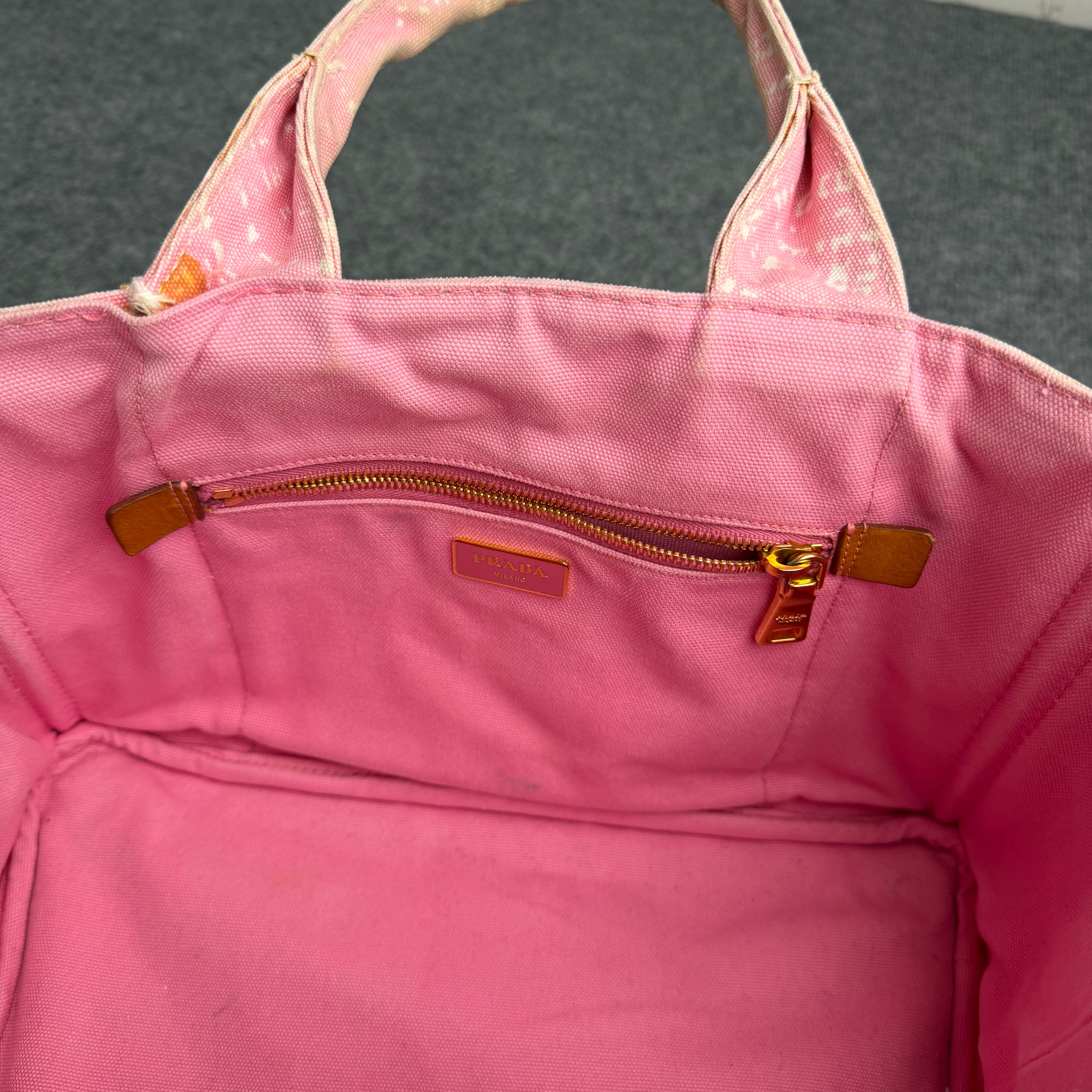 Prada taske