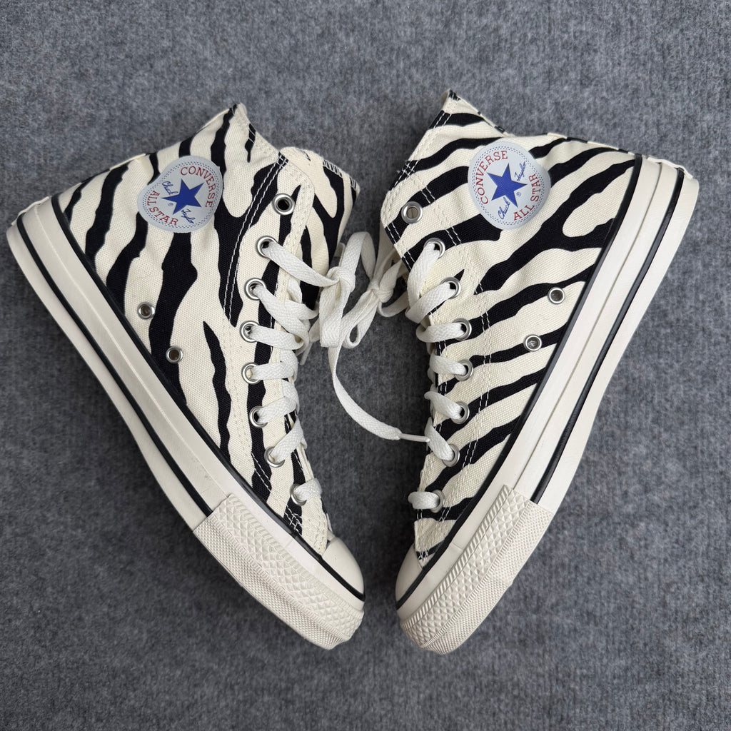 Converse zebra (Str. 40)