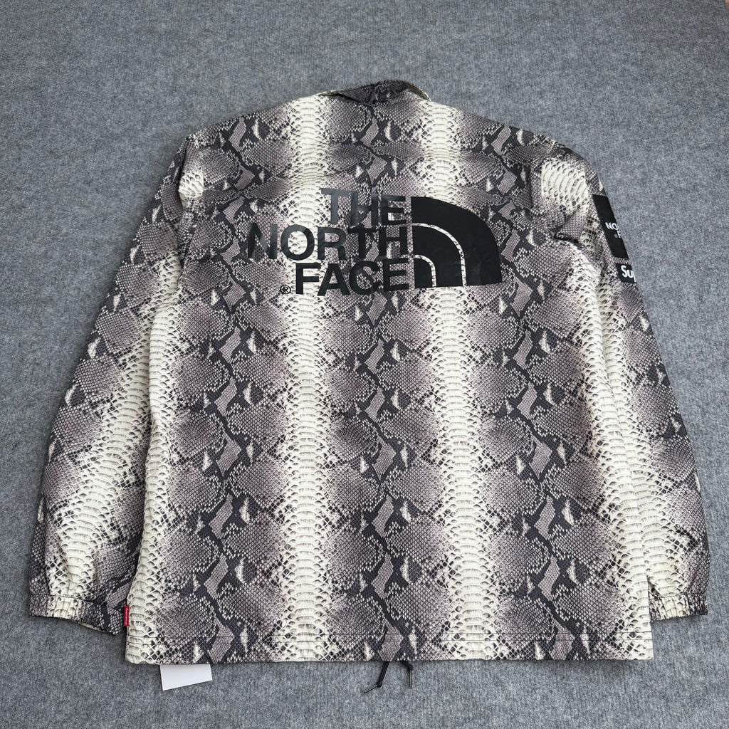Supreme x The North Face jakke (Str. S)